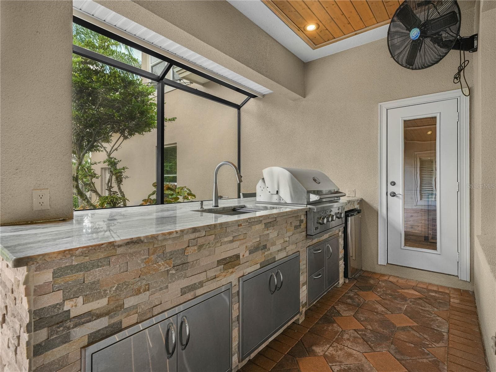 Outside Kitchen - 6750 LAKELAND HIGHLANDS RD, LAKELAND
