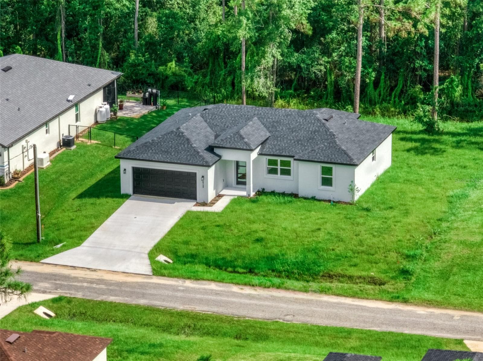 Front - 8725 CAPILLA ST, SEBRING