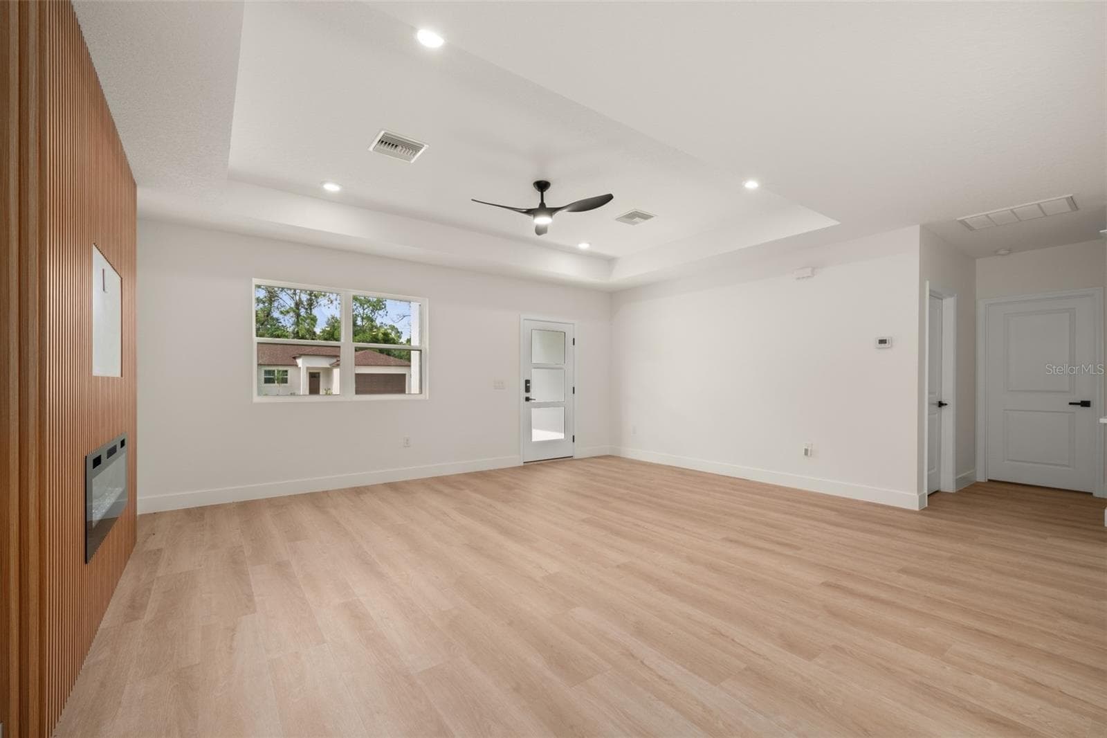 living room - 8725 CAPILLA ST, SEBRING