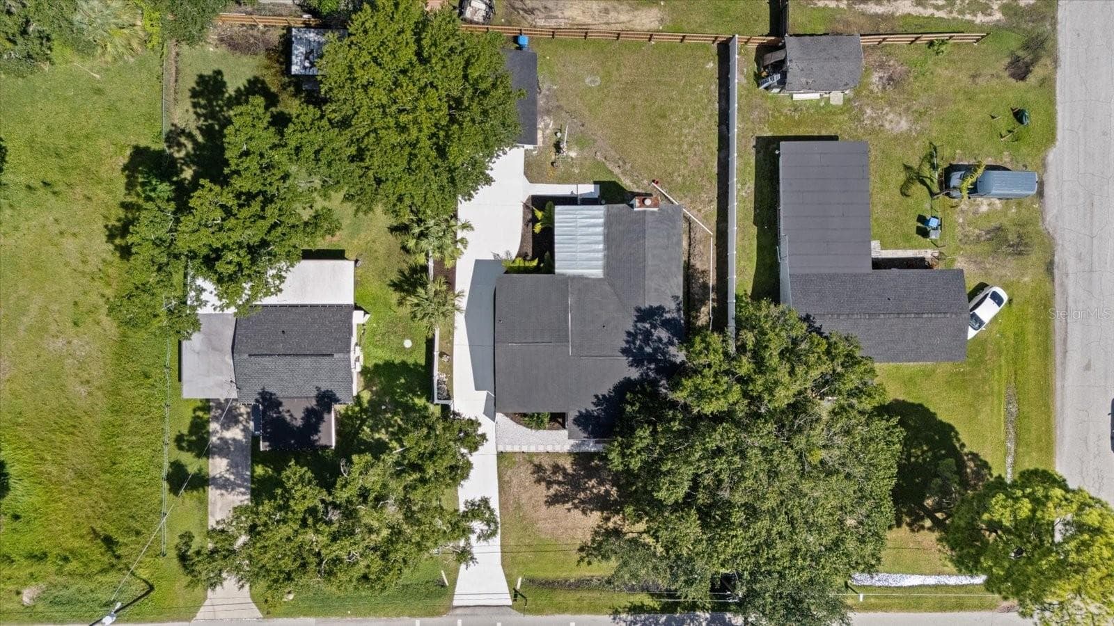 Drone- Top of Home - 6403 ELLIOT DR, TAMPA