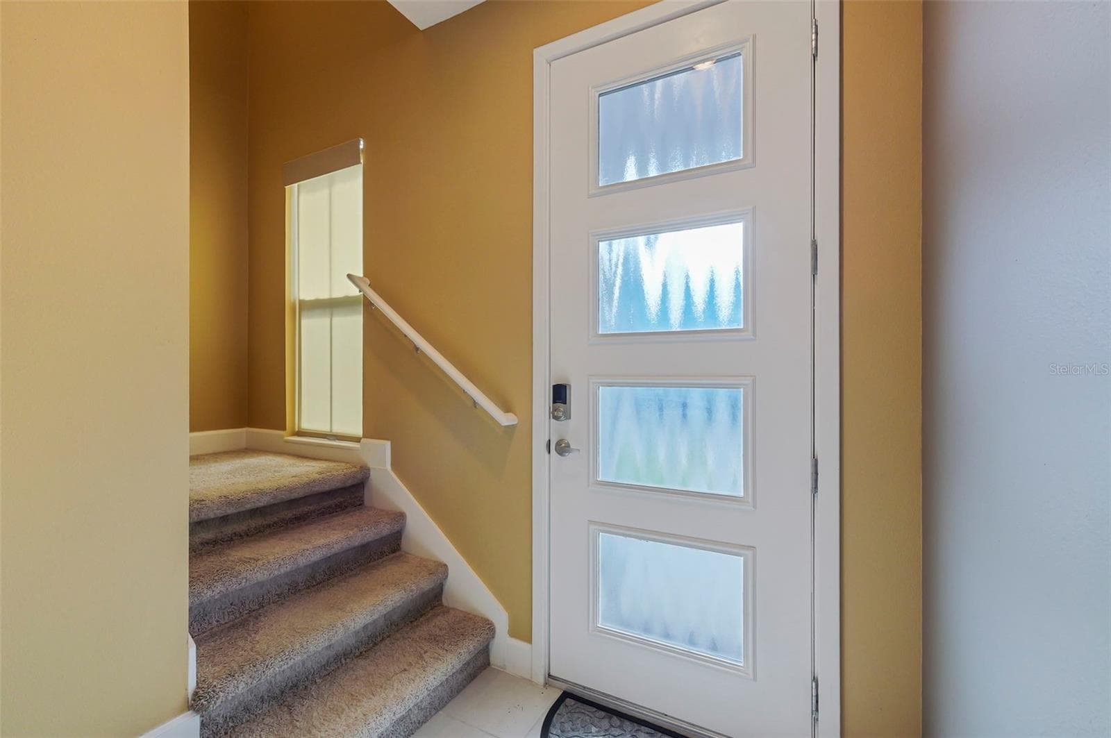 Townhouse at 1370 CAPTIVA CV, SANFORD, photo 5 of 25