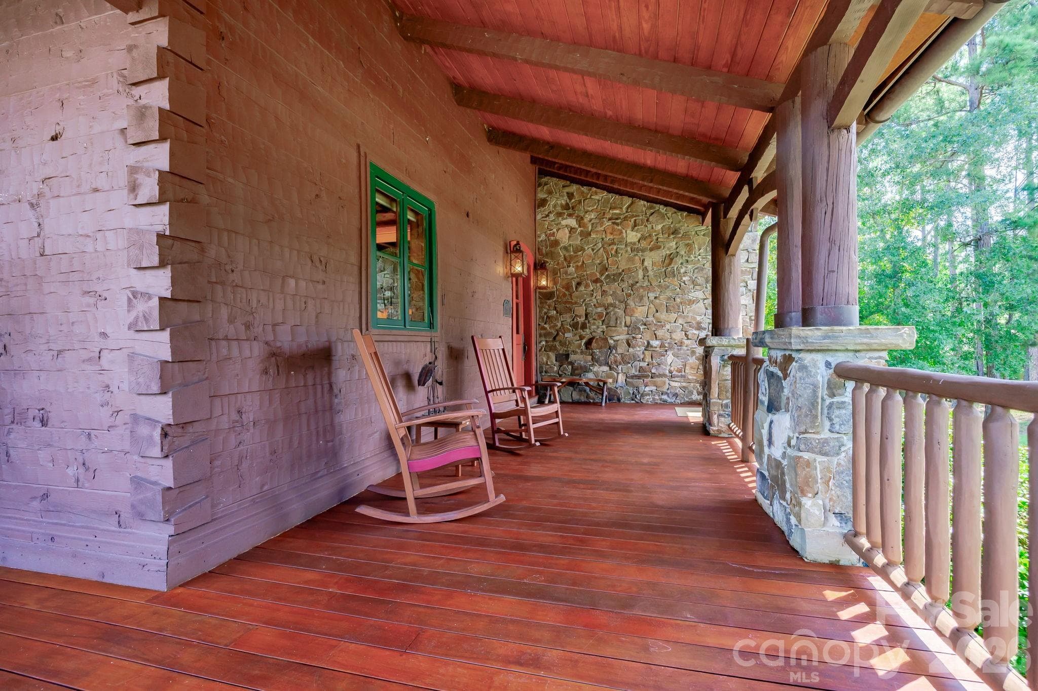 Porch as you arrive to Propety - 197 Smooth Rock Point, Ridgeway