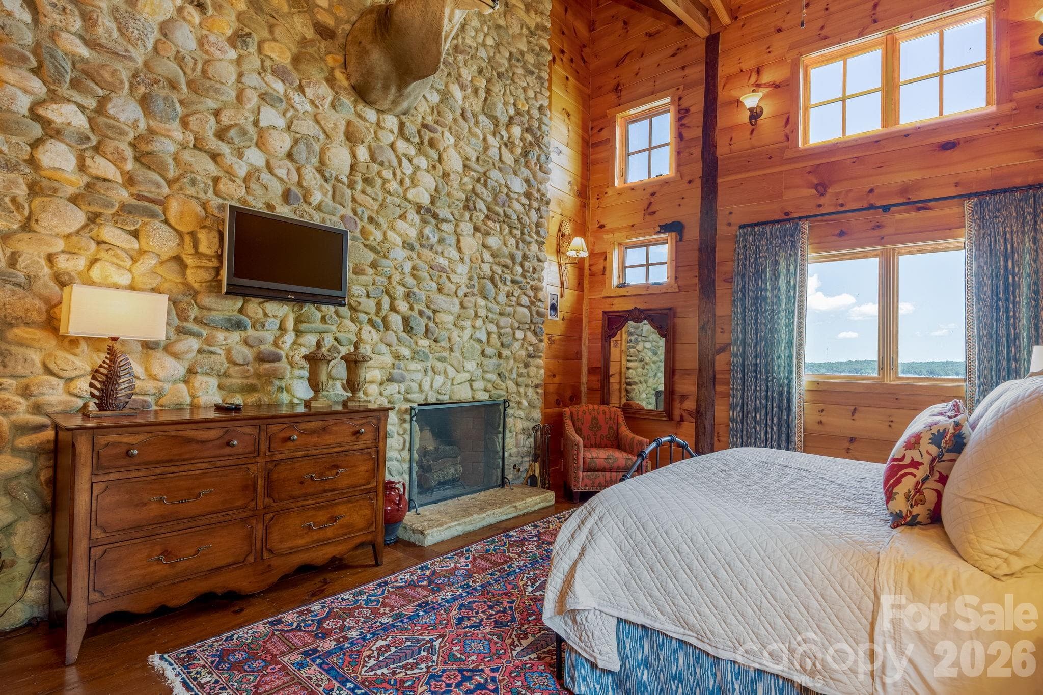 Bedroom 1 second level - 197 Smooth Rock Point, Ridgeway