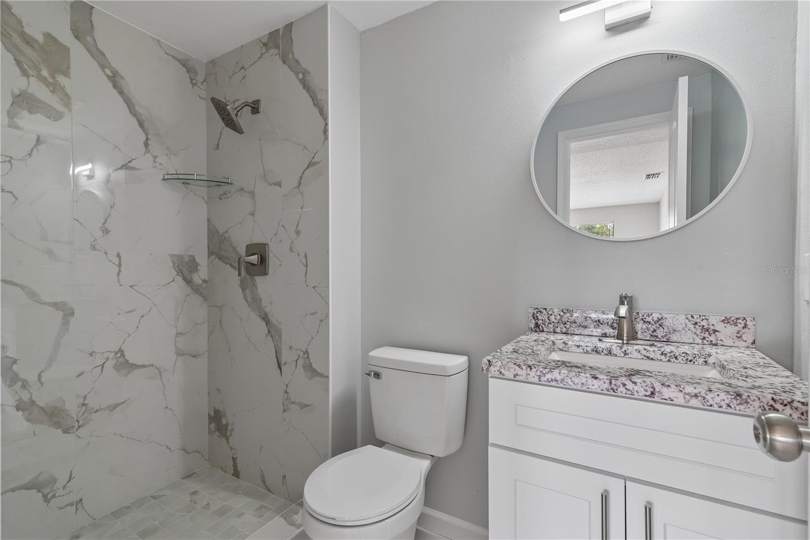 Single Family Residence at 5588 GARDEN GROVE CIR, WINTER PARK, photo 16 of 18