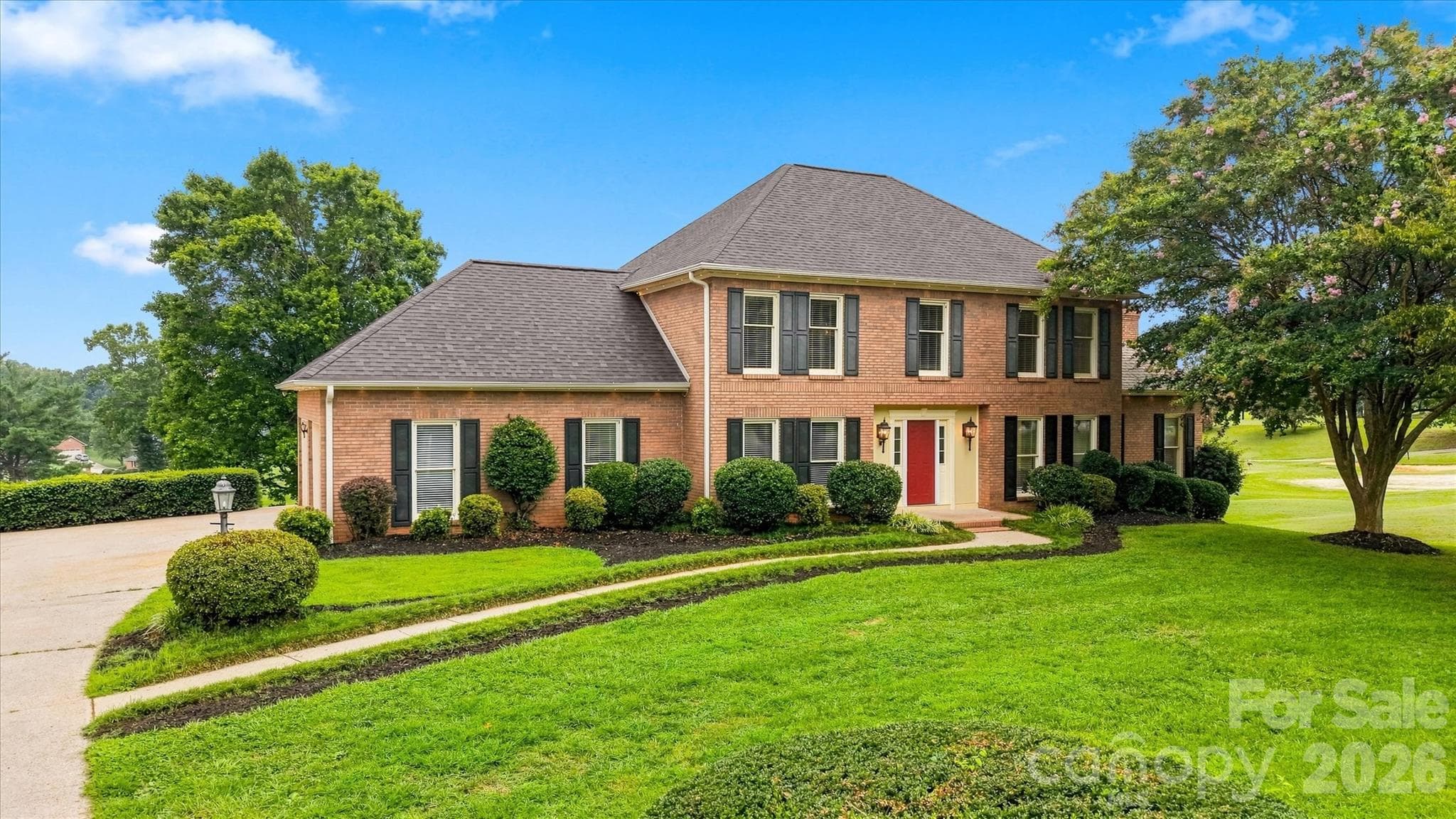 18 Meandering Way