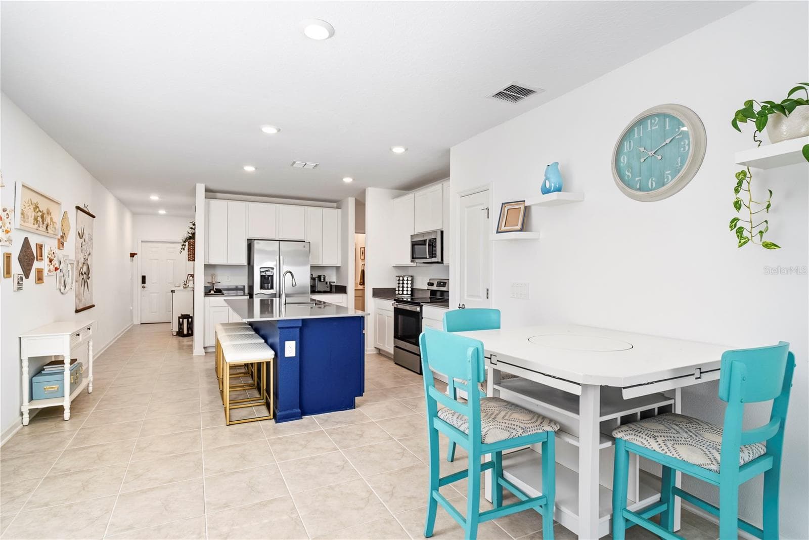 Single Family Residence at 6838 WILSON HAMMOCK AVE, GROVELAND, photo 15 of 43