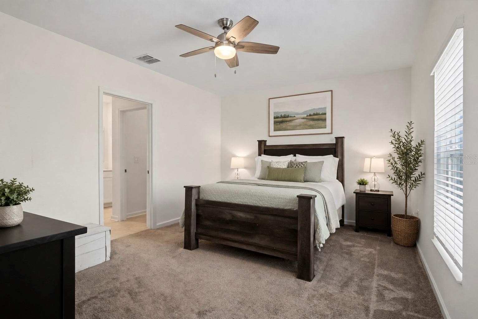 Virtually Staged - 6838 WILSON HAMMOCK AVE, GROVELAND