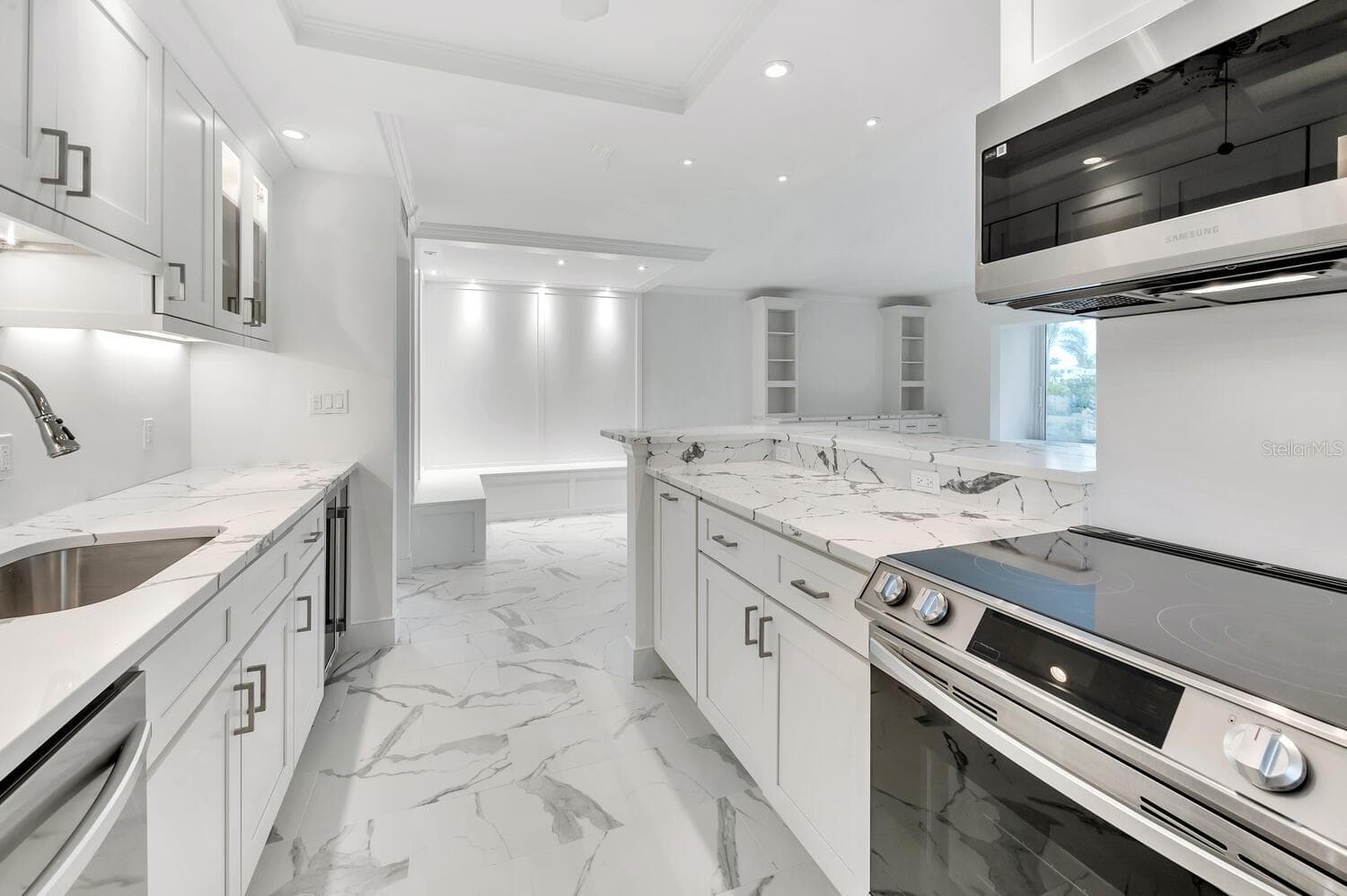 Condominium at 222 HARBOUR DR #114, NAPLES, photo 18 of 69