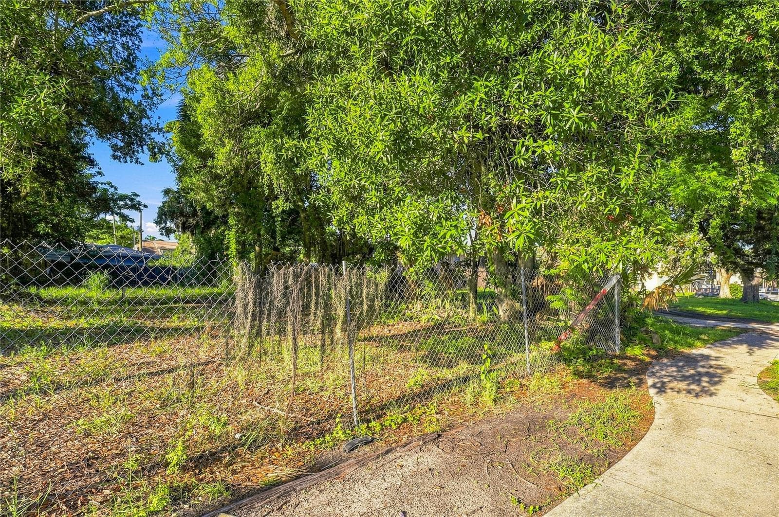 Land at 918 ORANGE AVE, SARASOTA, photo 25 of 27