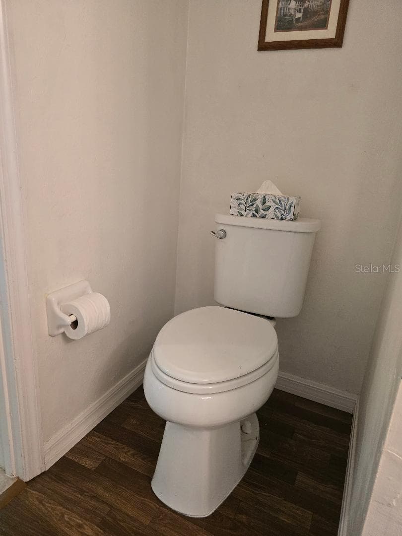 Commode area - 13607 NW 135 DR, ALACHUA