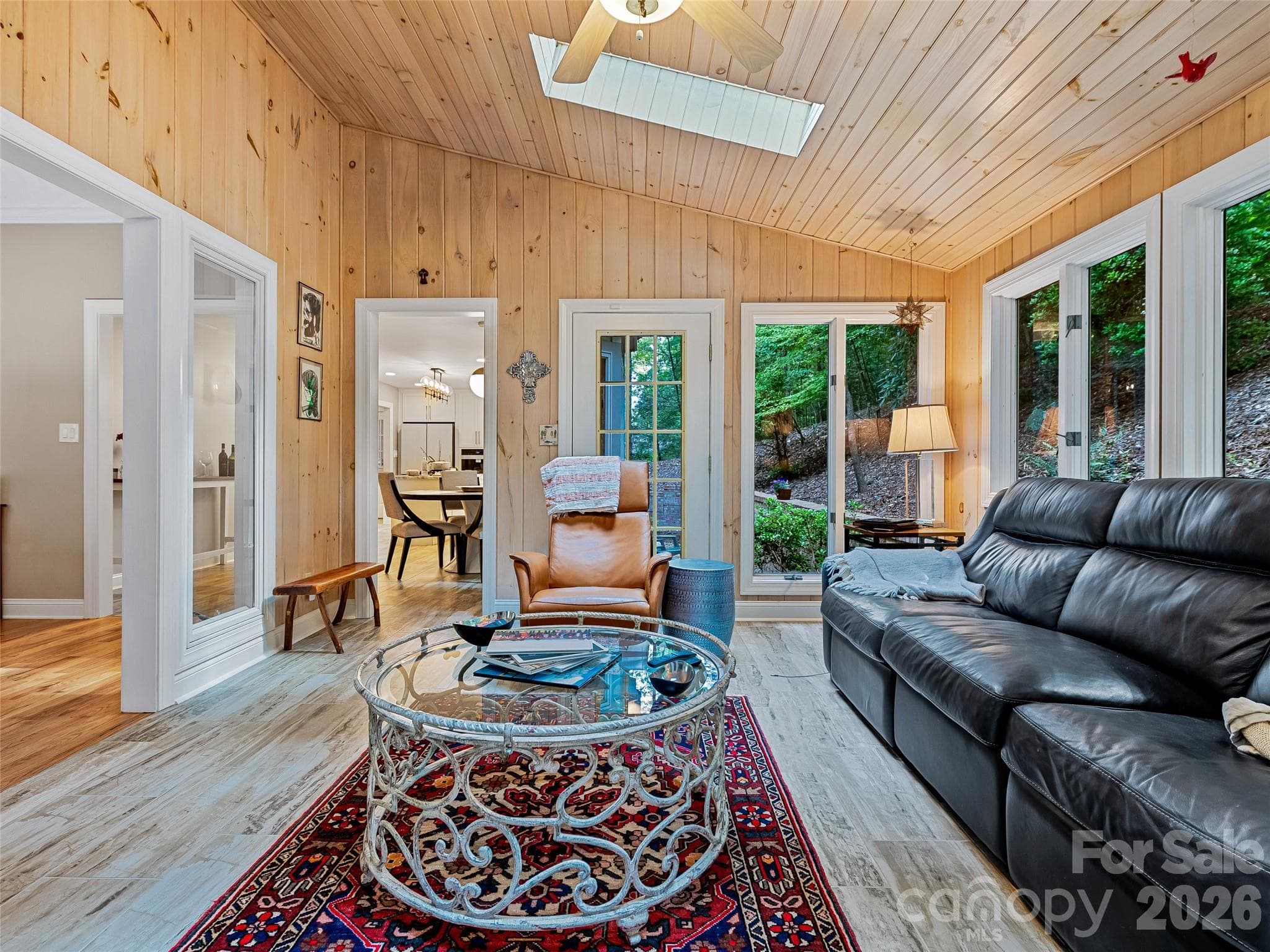 Single Family Residence at 105 Galloway Drive, Asheville, photo 13 of 47