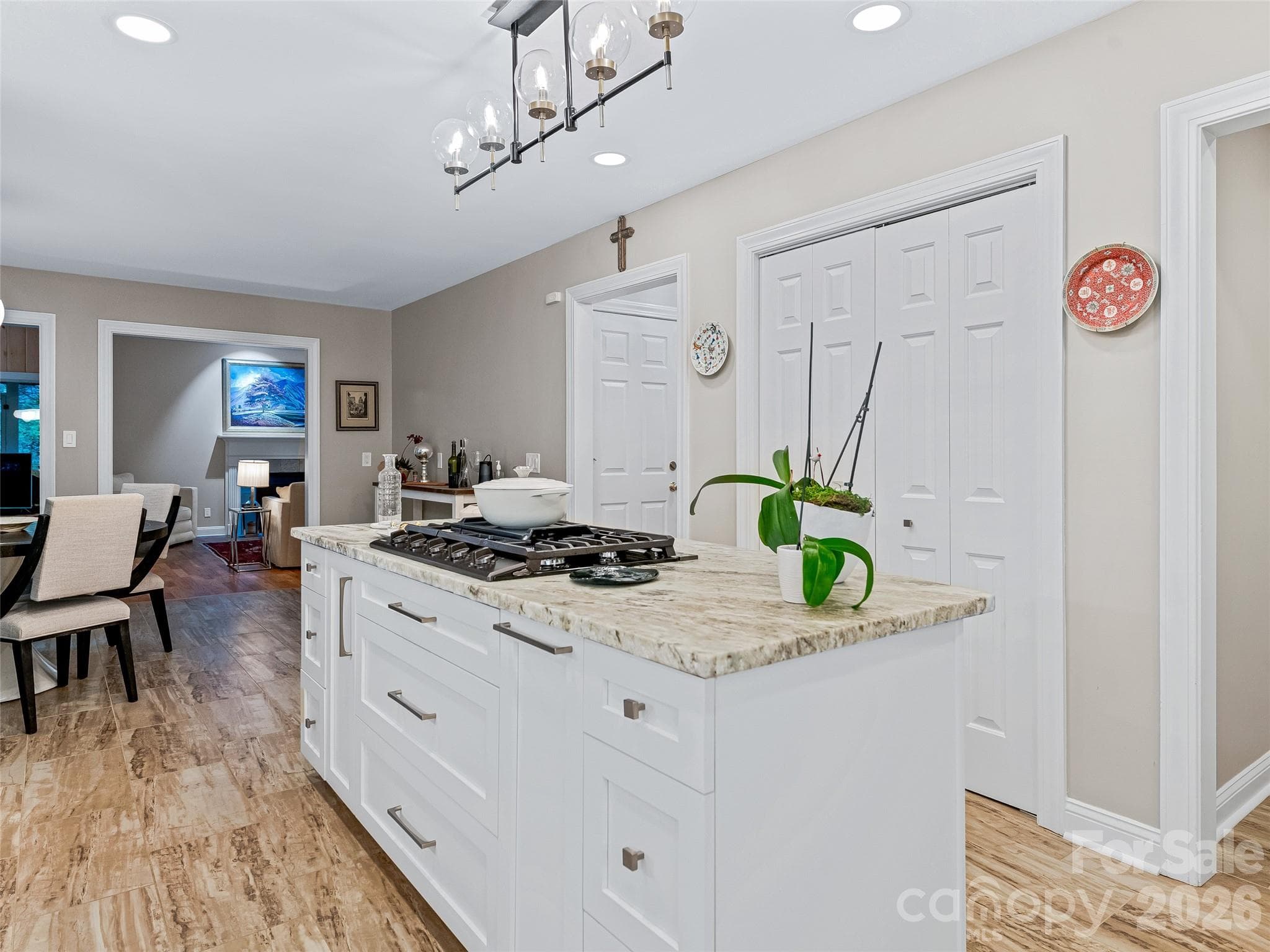 Single Family Residence at 105 Galloway Drive, Asheville, photo 22 of 47