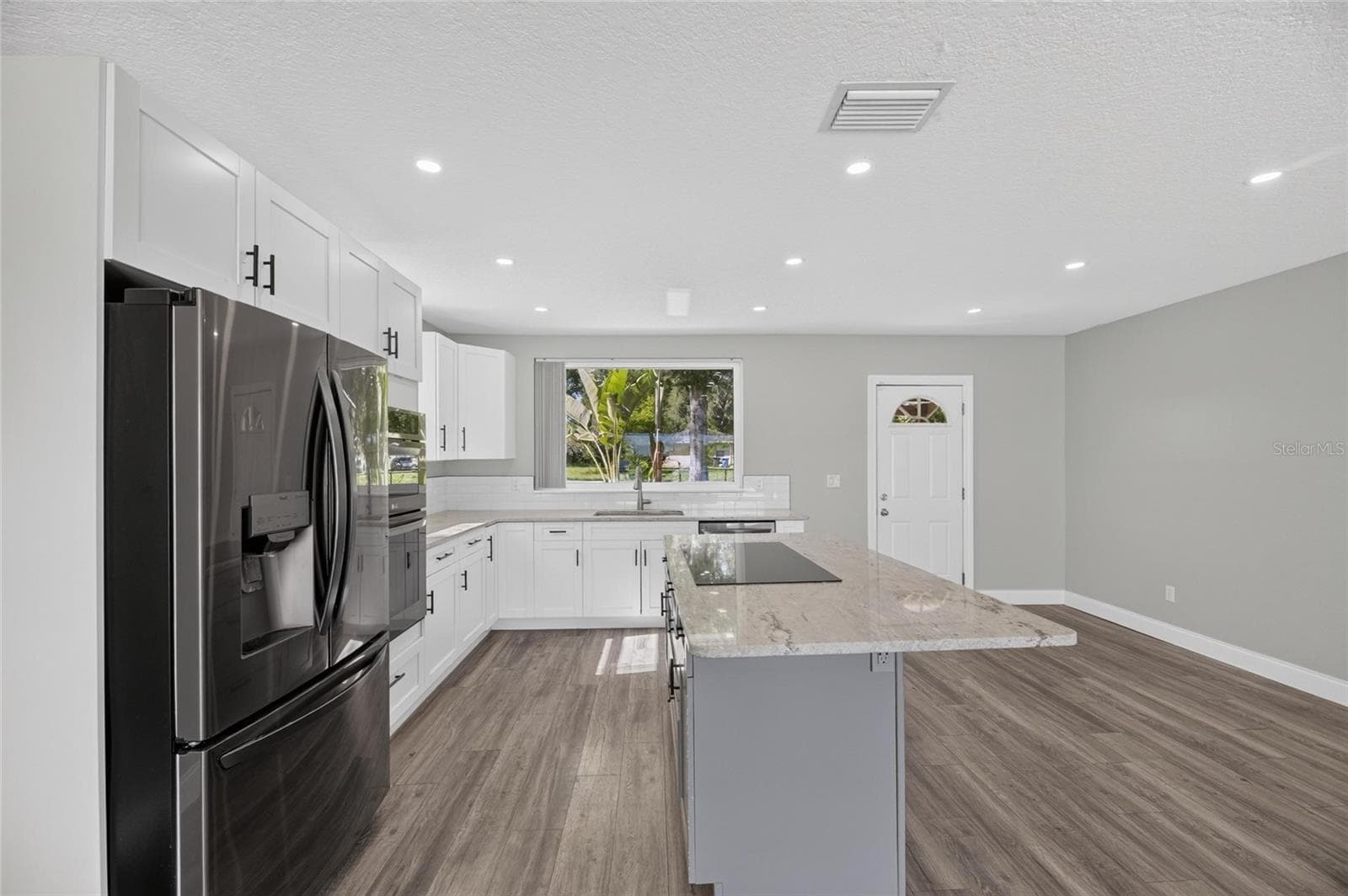 Single Family Residence at 6712 MYRNA DR, TAMPA, photo 18 of 89