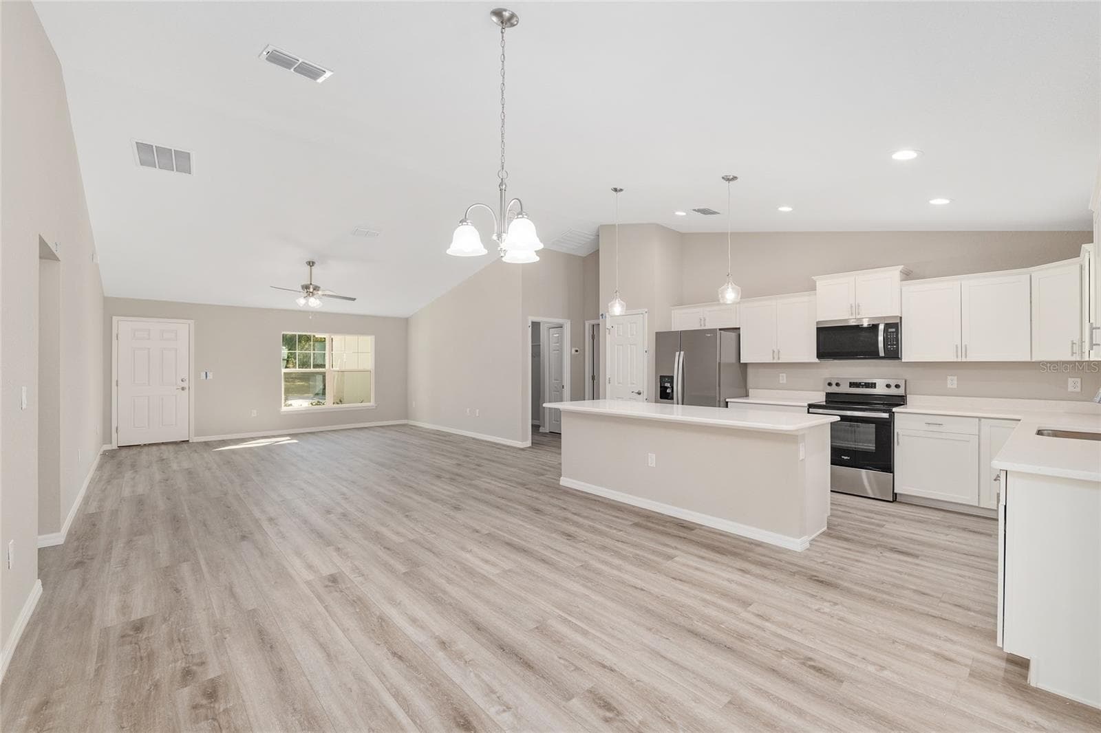 Single Family Residence at 10070 SW 192ND CIR, DUNNELLON, photo 13 of 33