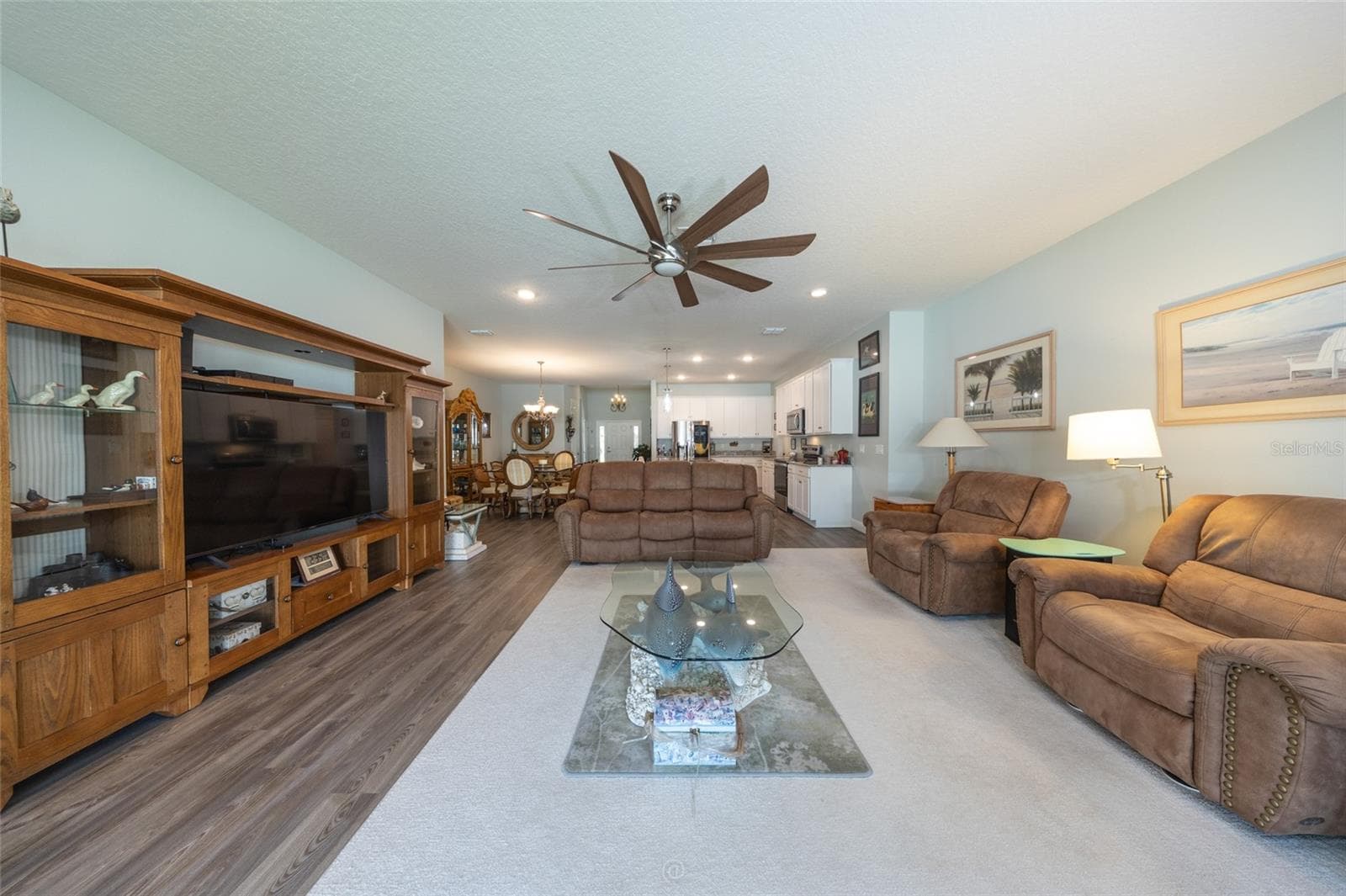 Plenty of room to entertain - 17 WHITE HAVEN LN, PALM COAST