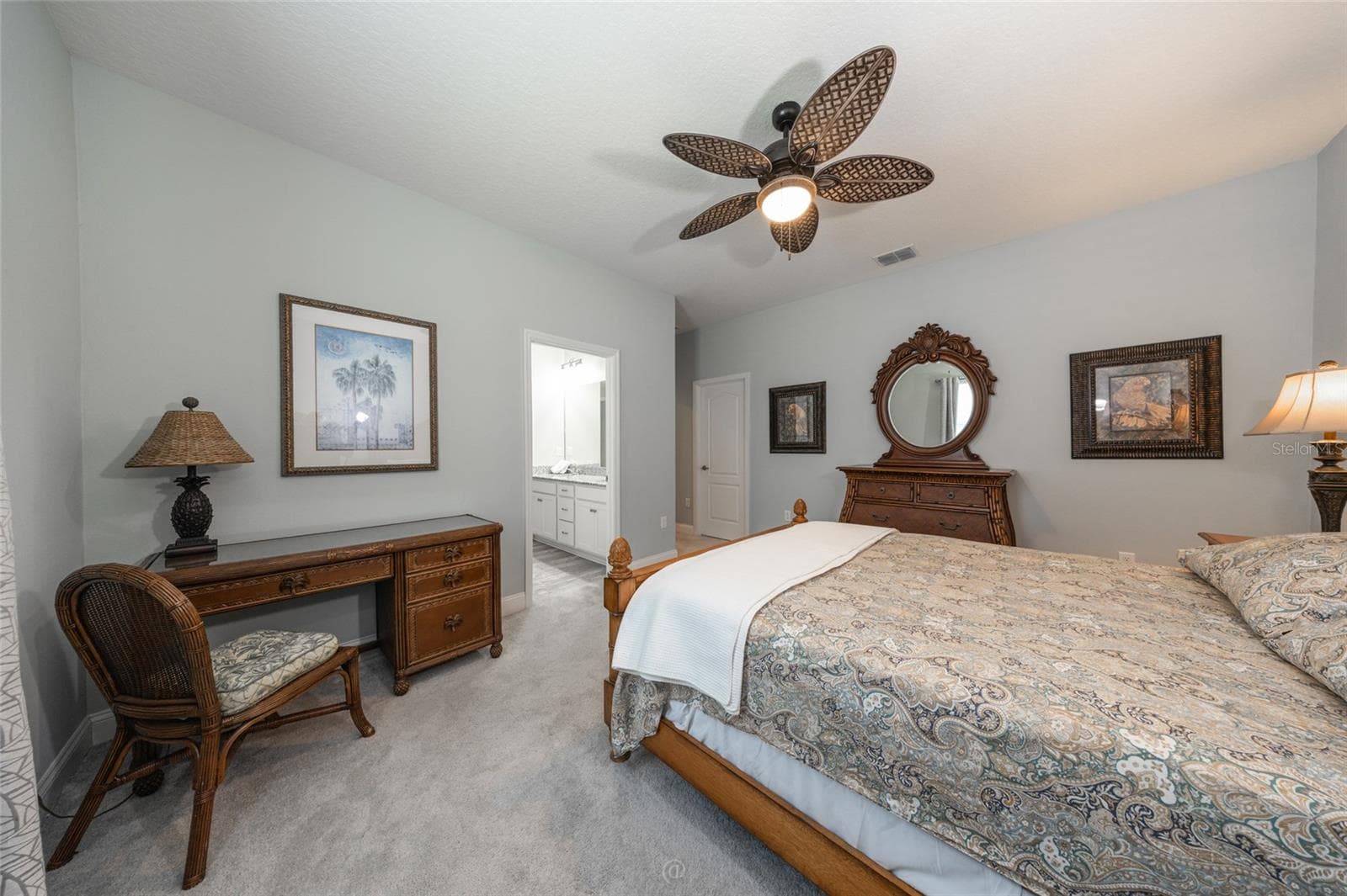Guest won't leave! - 17 WHITE HAVEN LN, PALM COAST