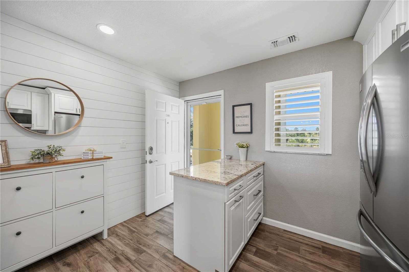 This unit has been completely renovated and is offered turnkey furnished - 406 CERROMAR CIR N #328, VENICE