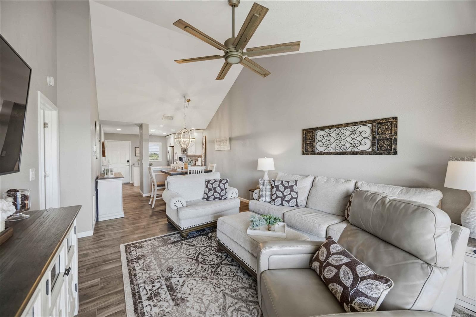 Condominium at 406 CERROMAR CIR N #328, VENICE, photo 20 of 61