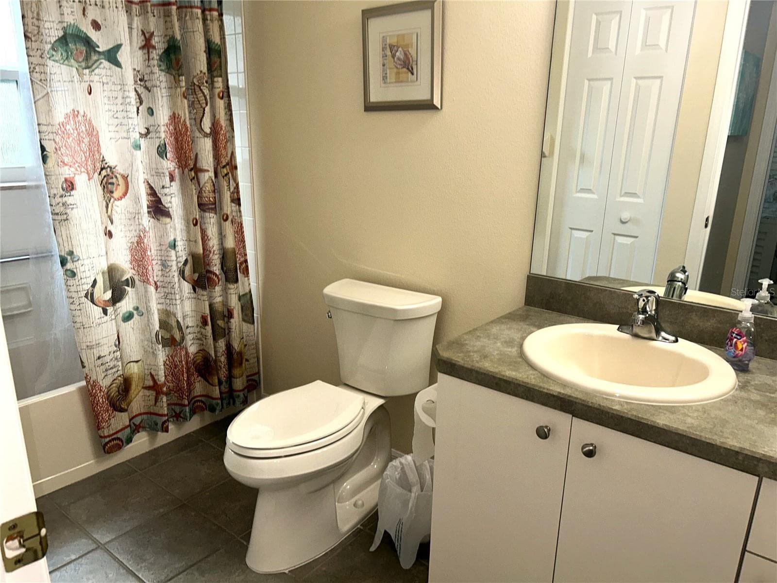 Single Family Residence at 18505 GRAND CLUB DR, HUDSON, photo 22 of 44