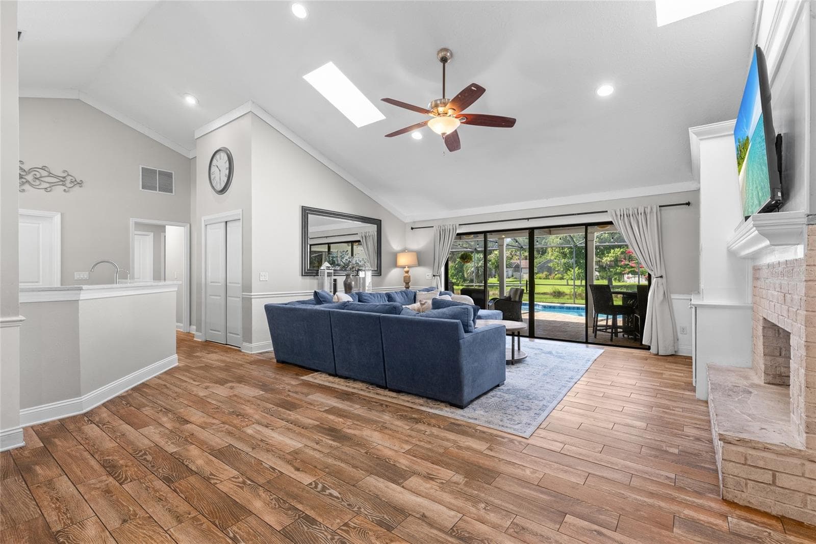 Single Family Residence at 807 RIVERBEND BLVD, LONGWOOD, photo 4 of 32