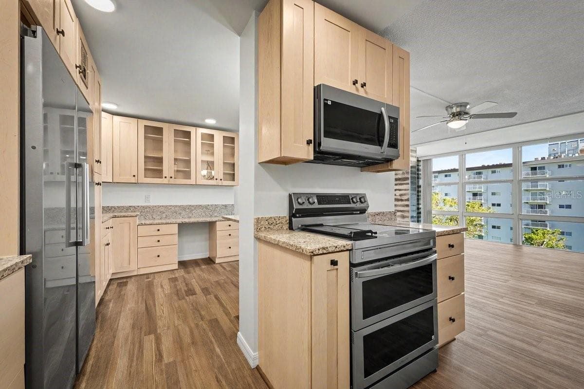 Lots of storage - 1224 S PENINSULA DR #621, DAYTONA BEACH