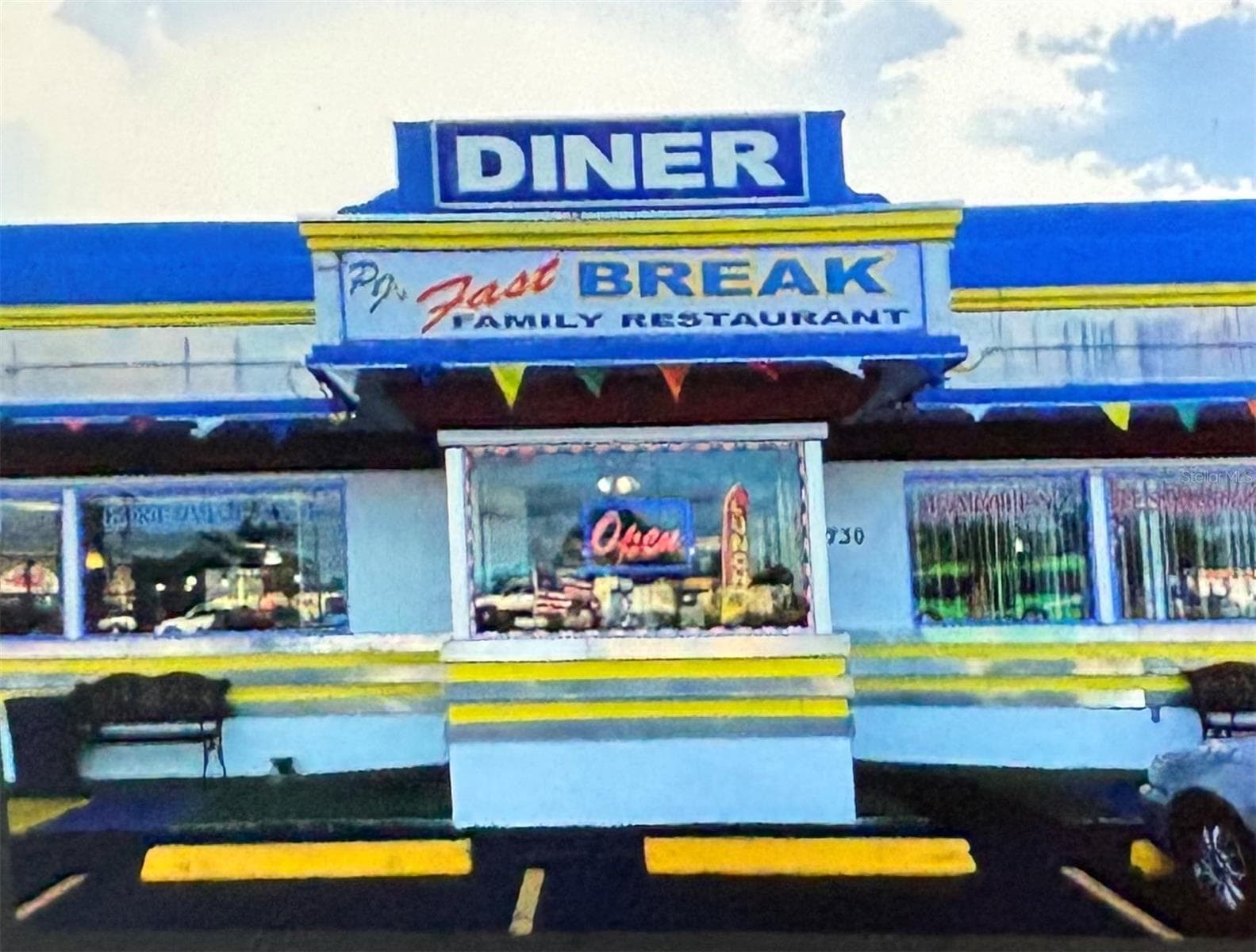 Restaurant at BARTELT INDUST PARK, HOLIDAY, photo 12 of 39