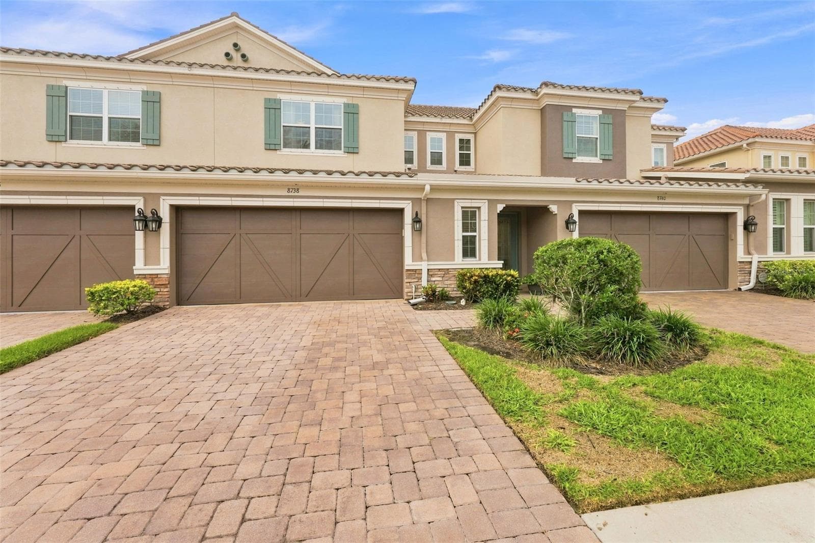 Townhouse at 8738 TERRACINA LAKE DR, TAMPA, photo 2 of 26