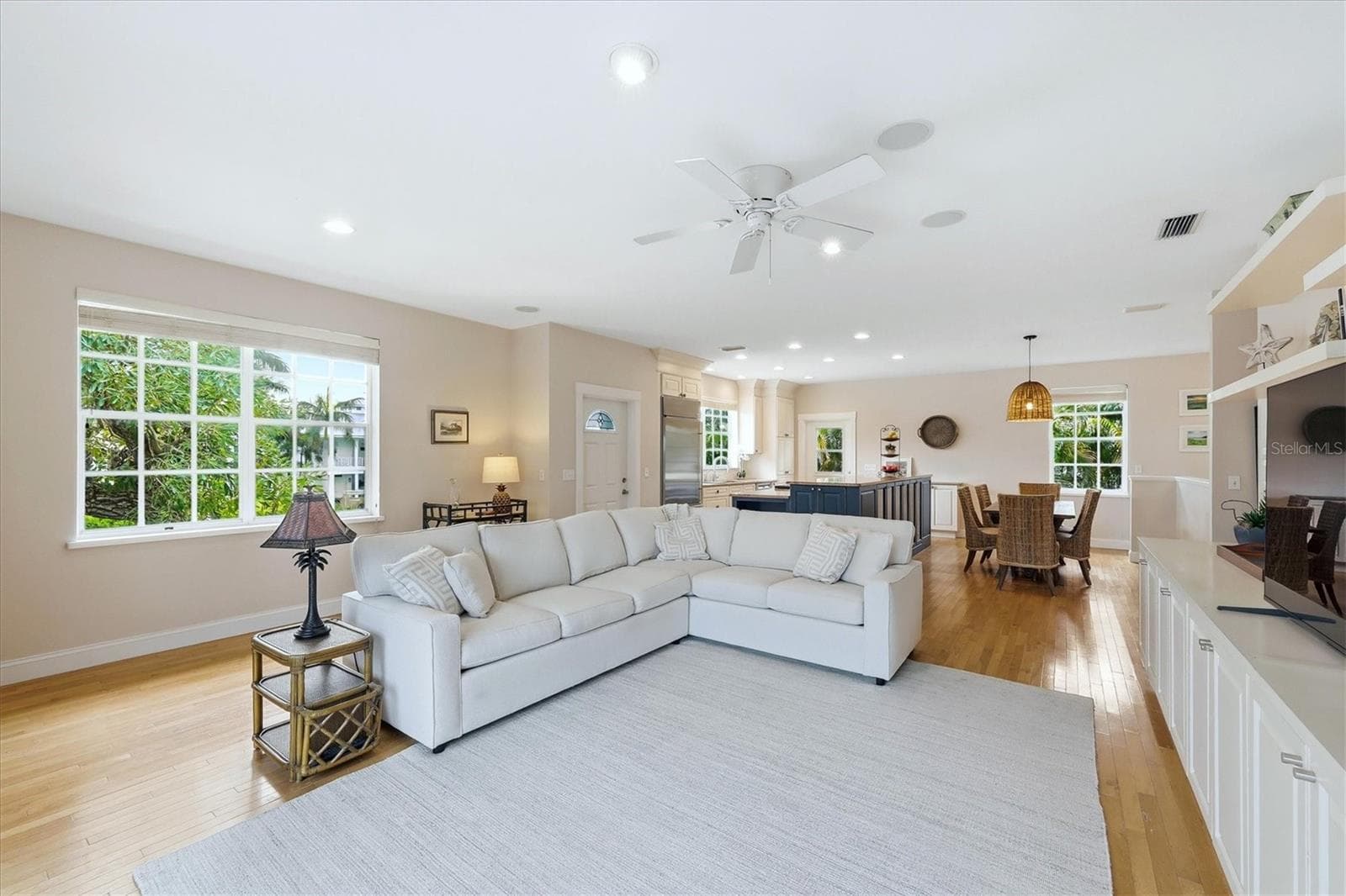 Single Family Residence at 281 SEABREEZE CT, BOCA GRANDE, photo 13 of 60