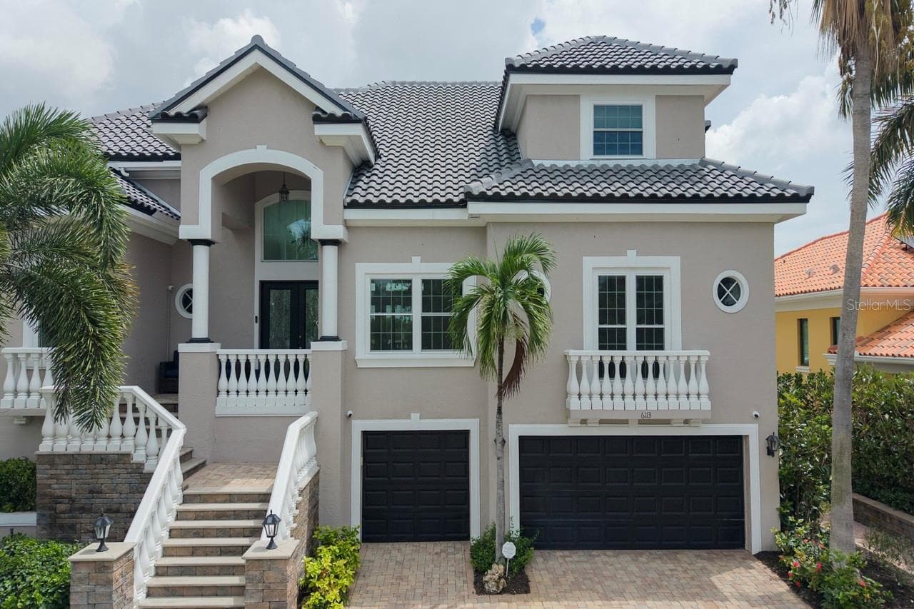 Single Family Residence at 6113 PASADENA POINT BLVD, GULFPORT, photo 11 of 92