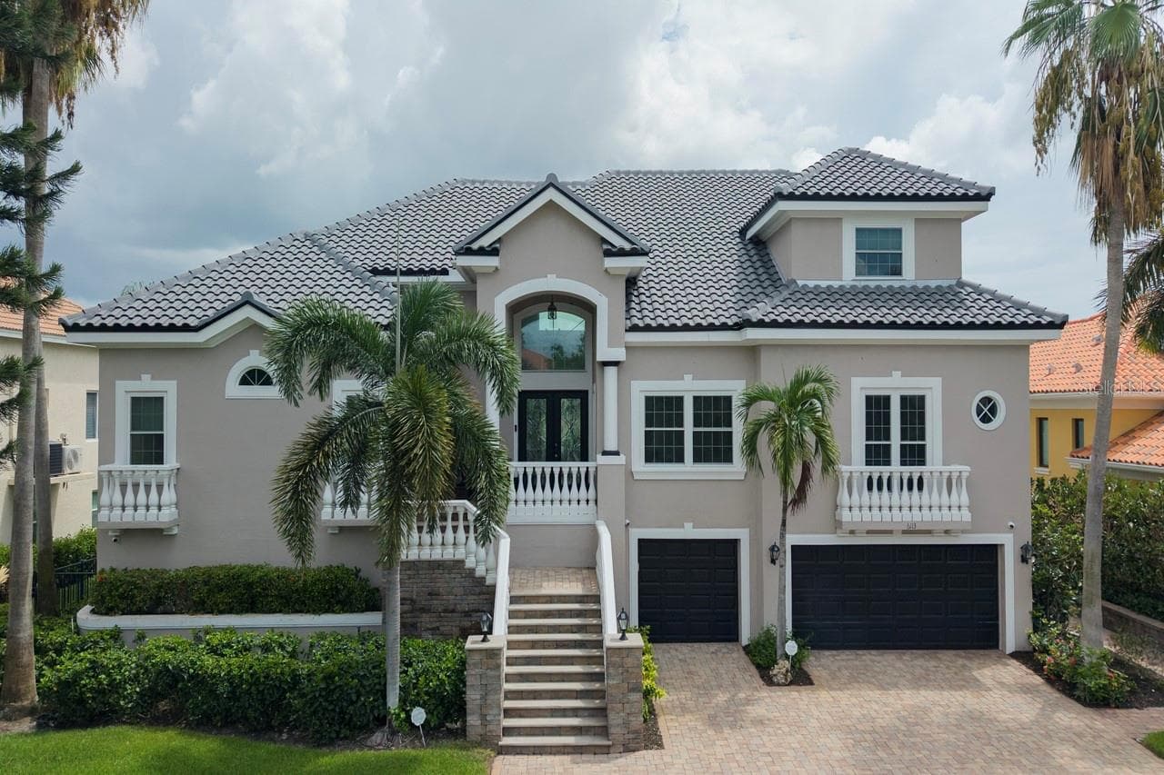 Single Family Residence at 6113 PASADENA POINT BLVD, GULFPORT, photo 12 of 92