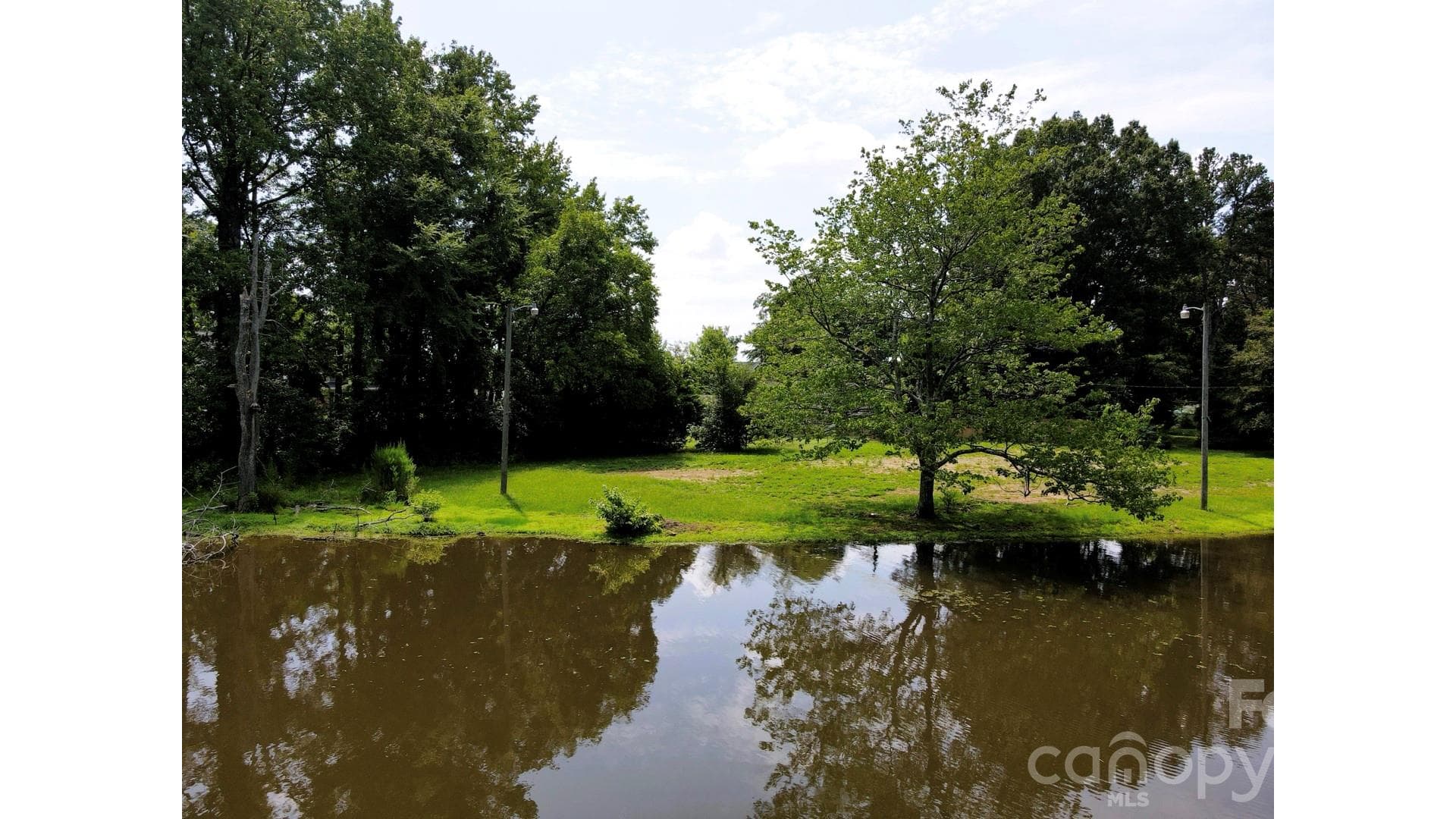 Acreage at 524 Dawn Circle, Charlotte, photo 30 of 48
