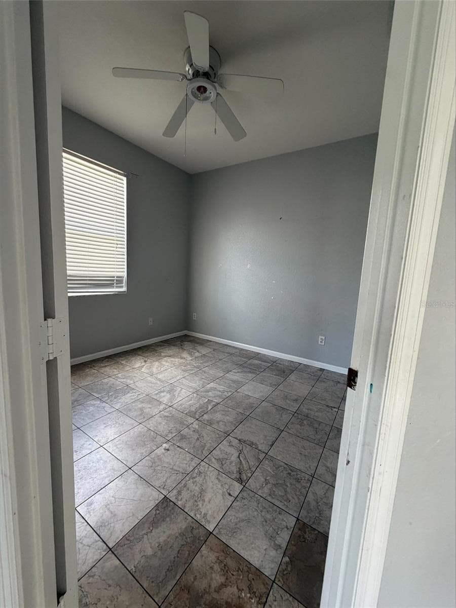 Single Family Residence at 3511 MAPLE RIDGE LOOP, KISSIMMEE, photo 5 of 18