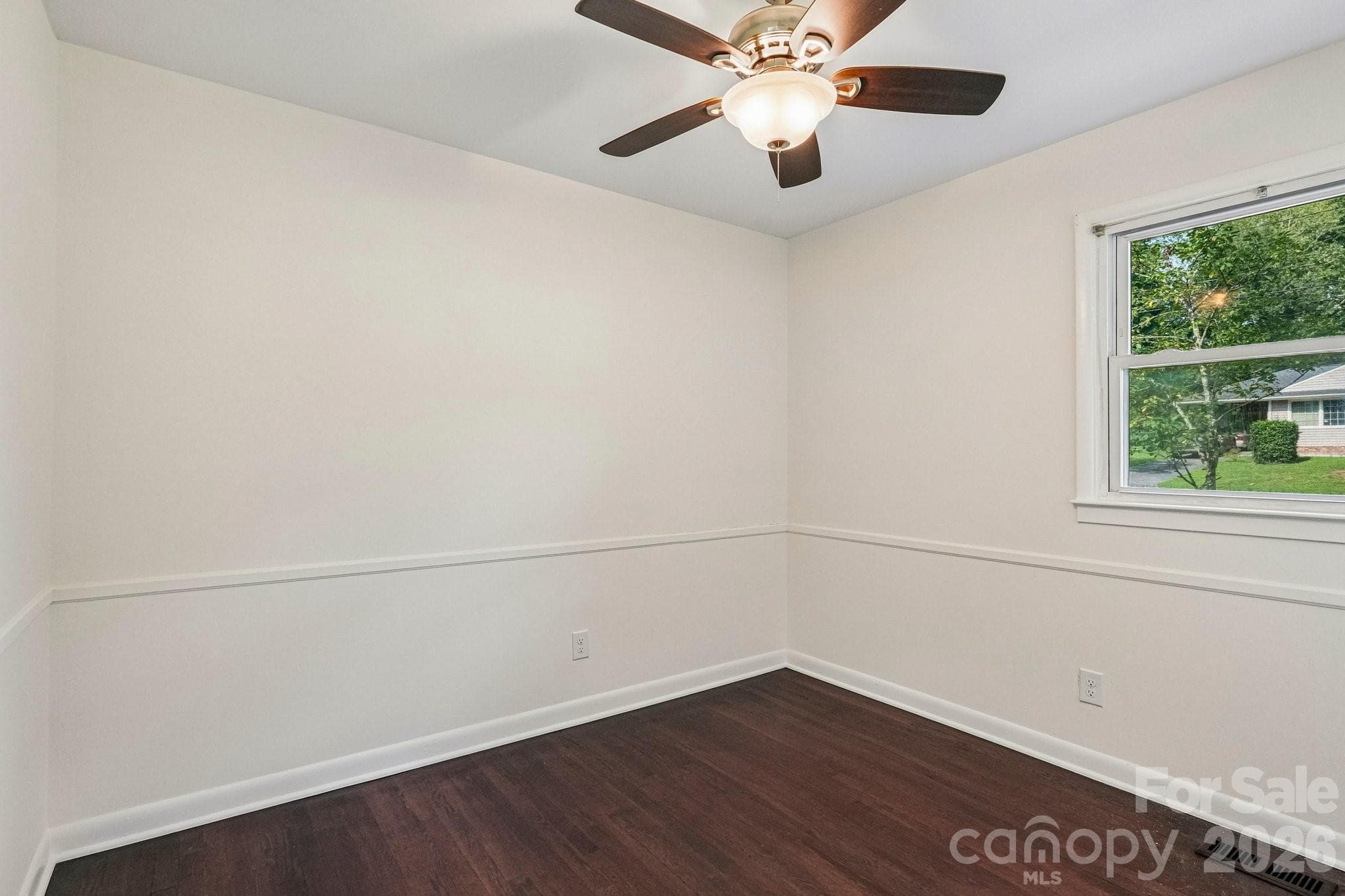 Single Family Residence at 1443 Lynhurst Drive, Gastonia, photo 32 of 41