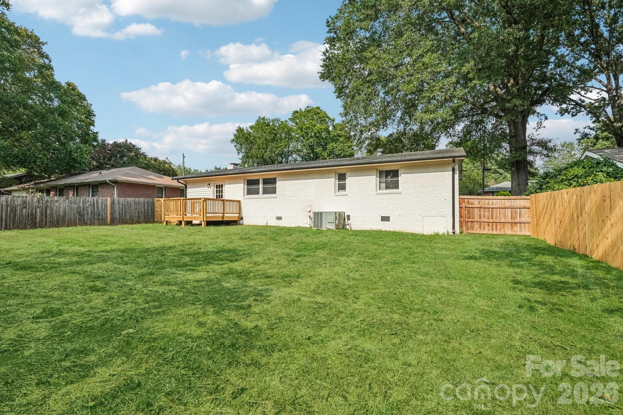 Single Family Residence at 1443 Lynhurst Drive, Gastonia, photo 37 of 41