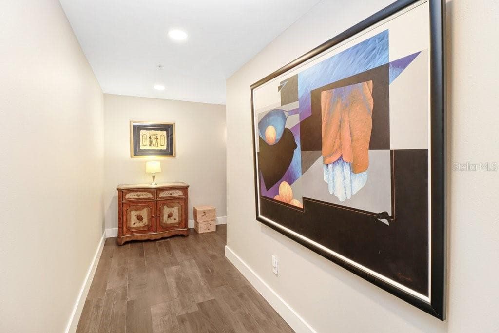 Condominium at 1120 E KENNEDY BLVD #1416, TAMPA, photo 3 of 29
