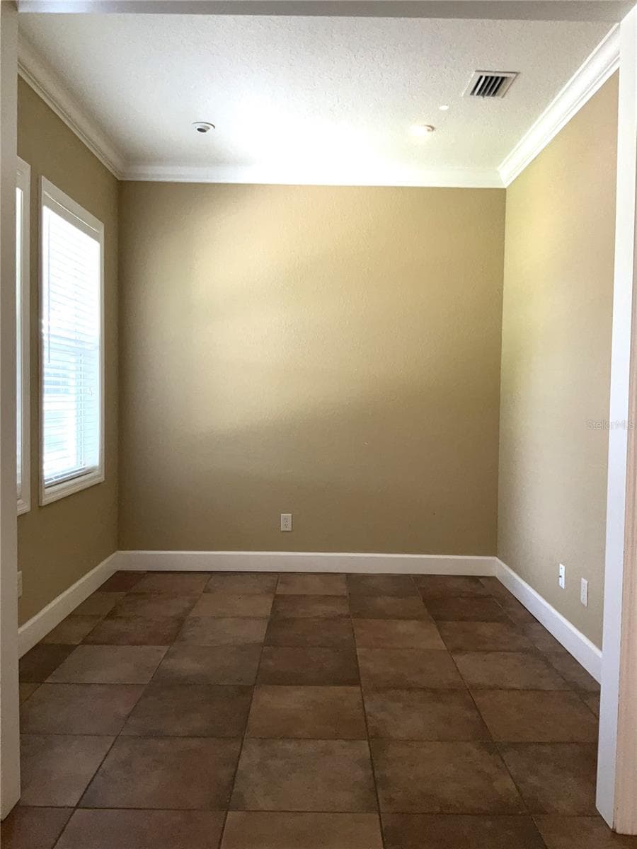 Single Family Residence at 3613 S SUMMERLIN AVE, ORLANDO, photo 5 of 40