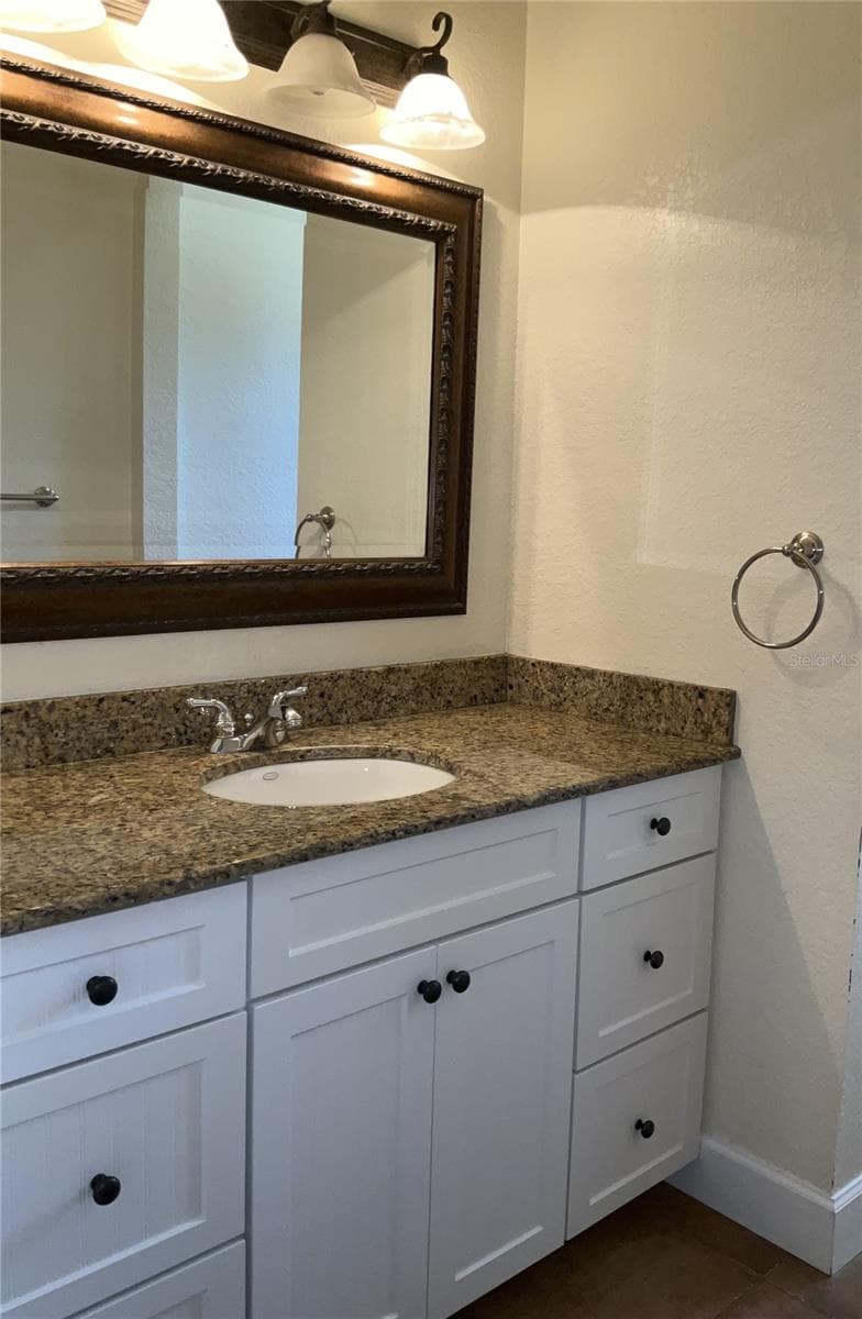 Single Family Residence at 3613 S SUMMERLIN AVE, ORLANDO, photo 14 of 40