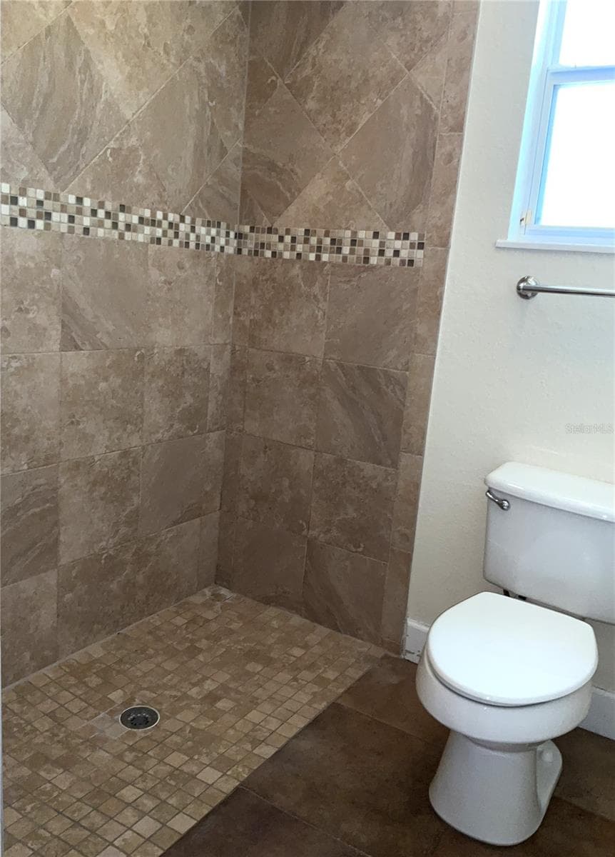 Single Family Residence at 3613 S SUMMERLIN AVE, ORLANDO, photo 15 of 40