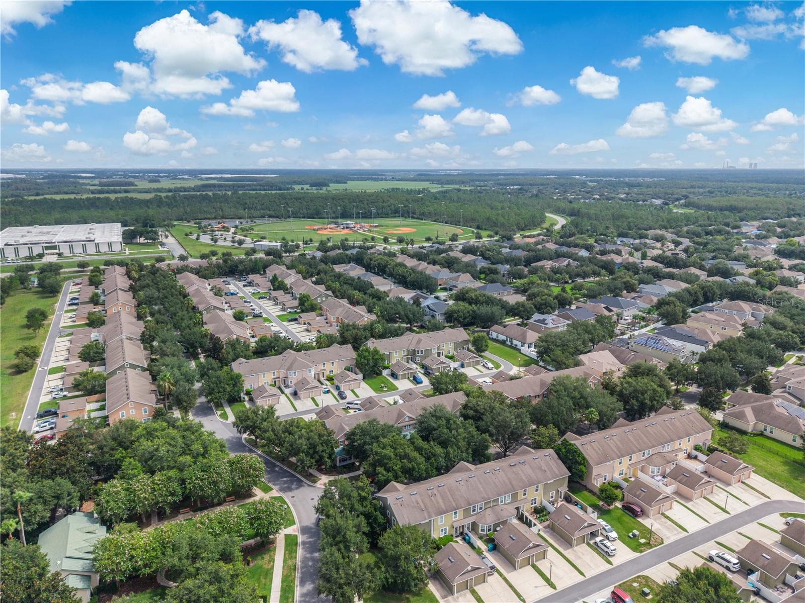 Townhouse at 7919 NORTHLAKE PKWY, ORLANDO, photo 57 of 63
