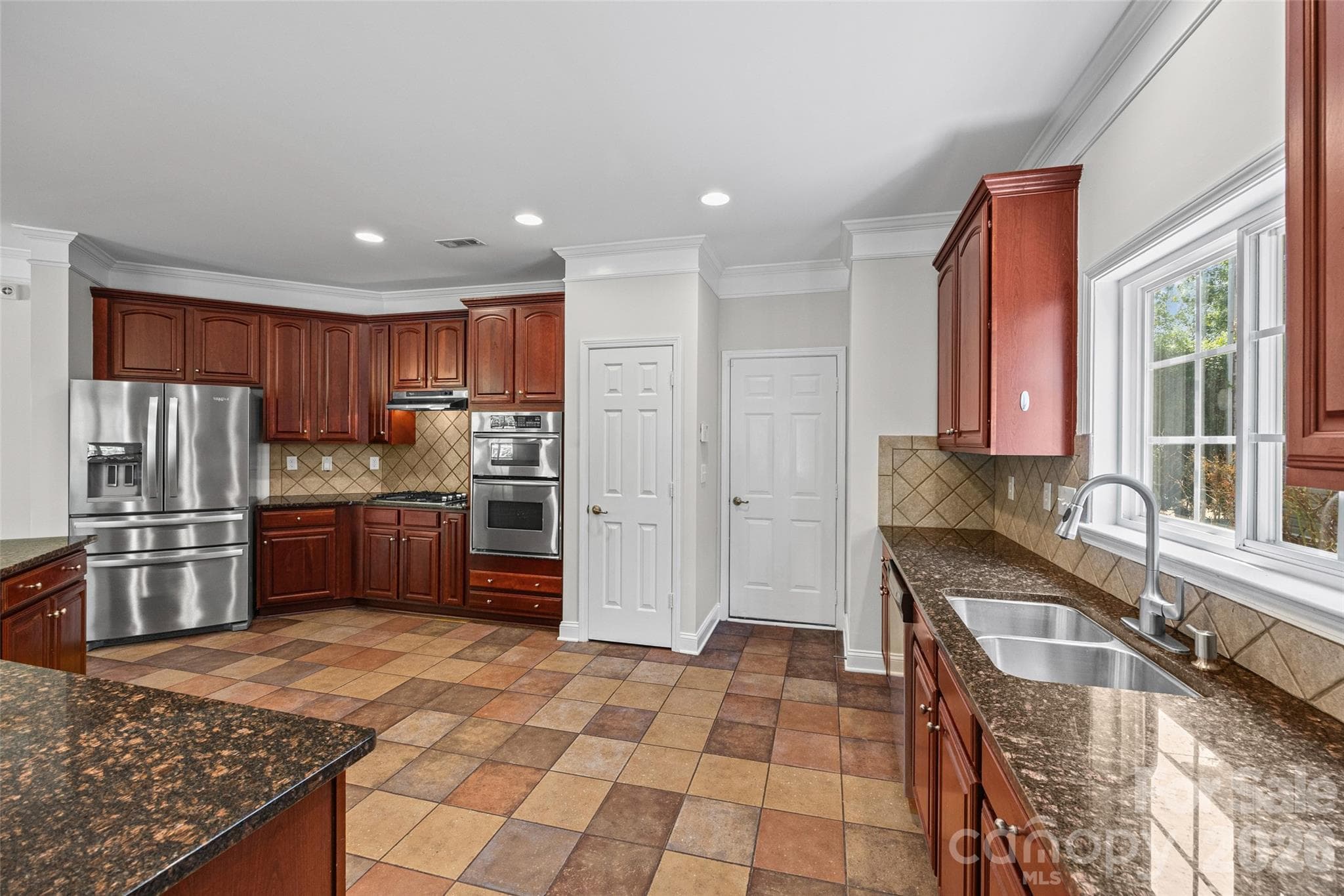 Kitchen - 9513 Seamill Road, Charlotte