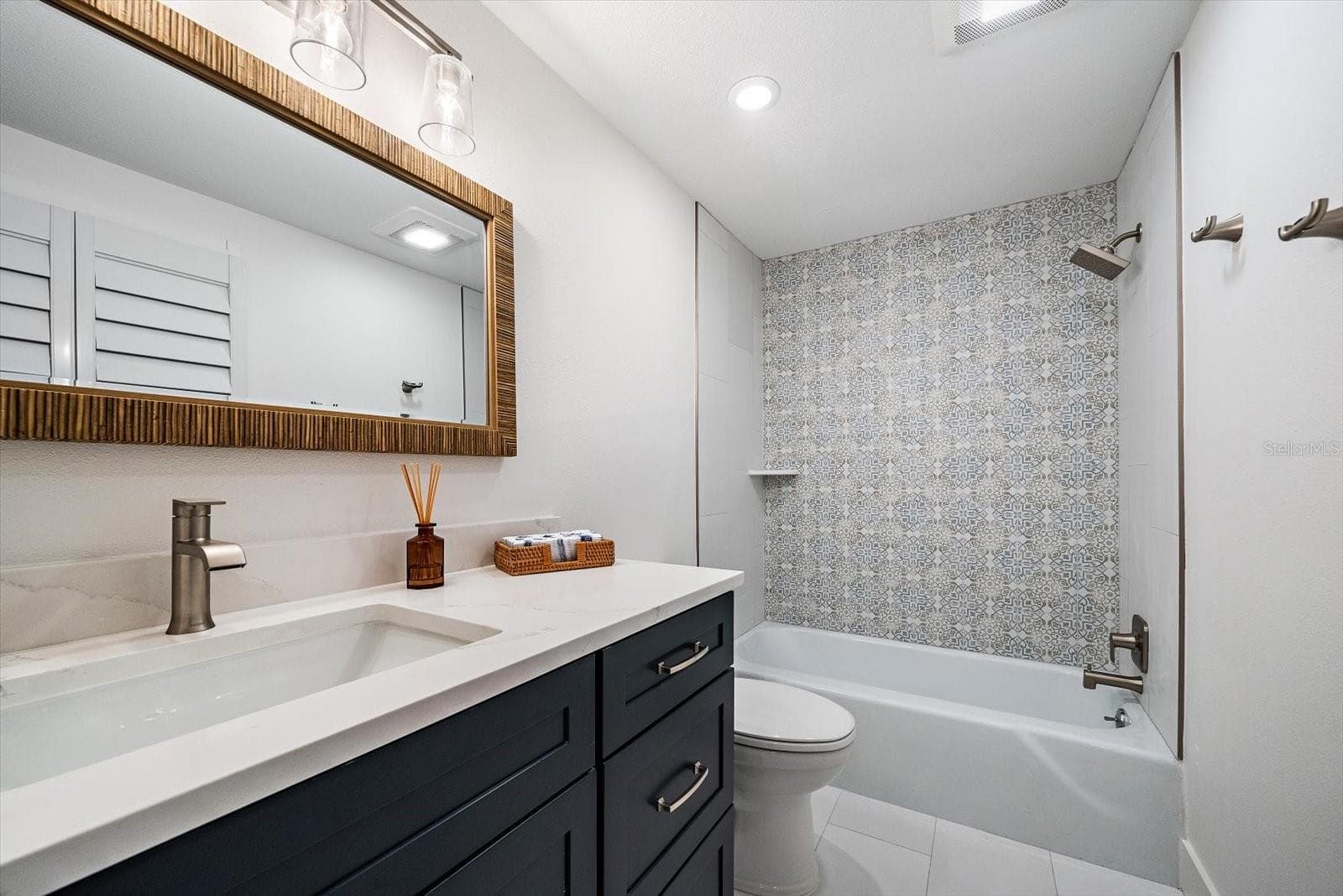 Bath Room 2 - 711 SPANISH DR S #211, LONGBOAT KEY