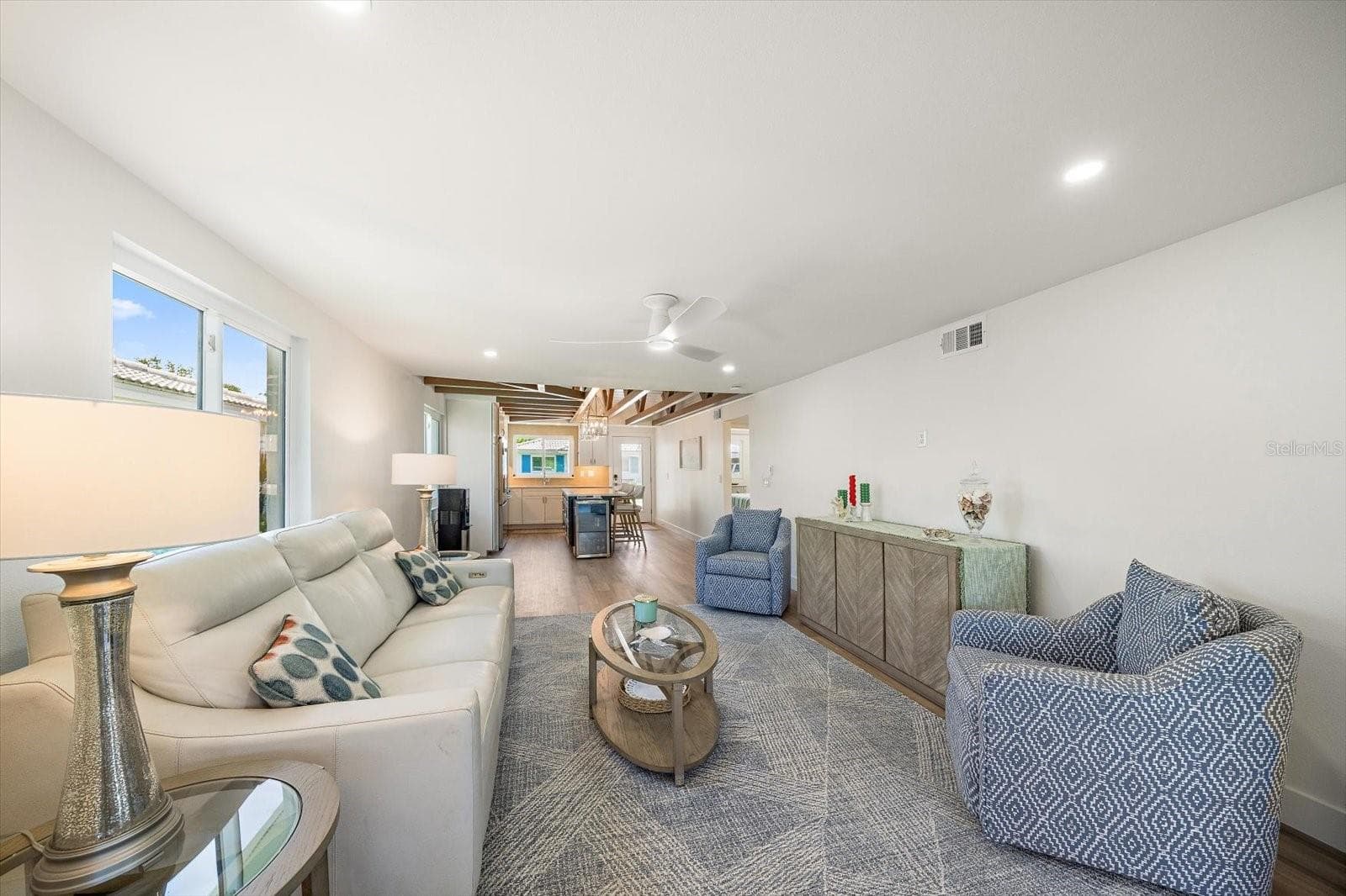 Living Area - 711 SPANISH DR S #211, LONGBOAT KEY