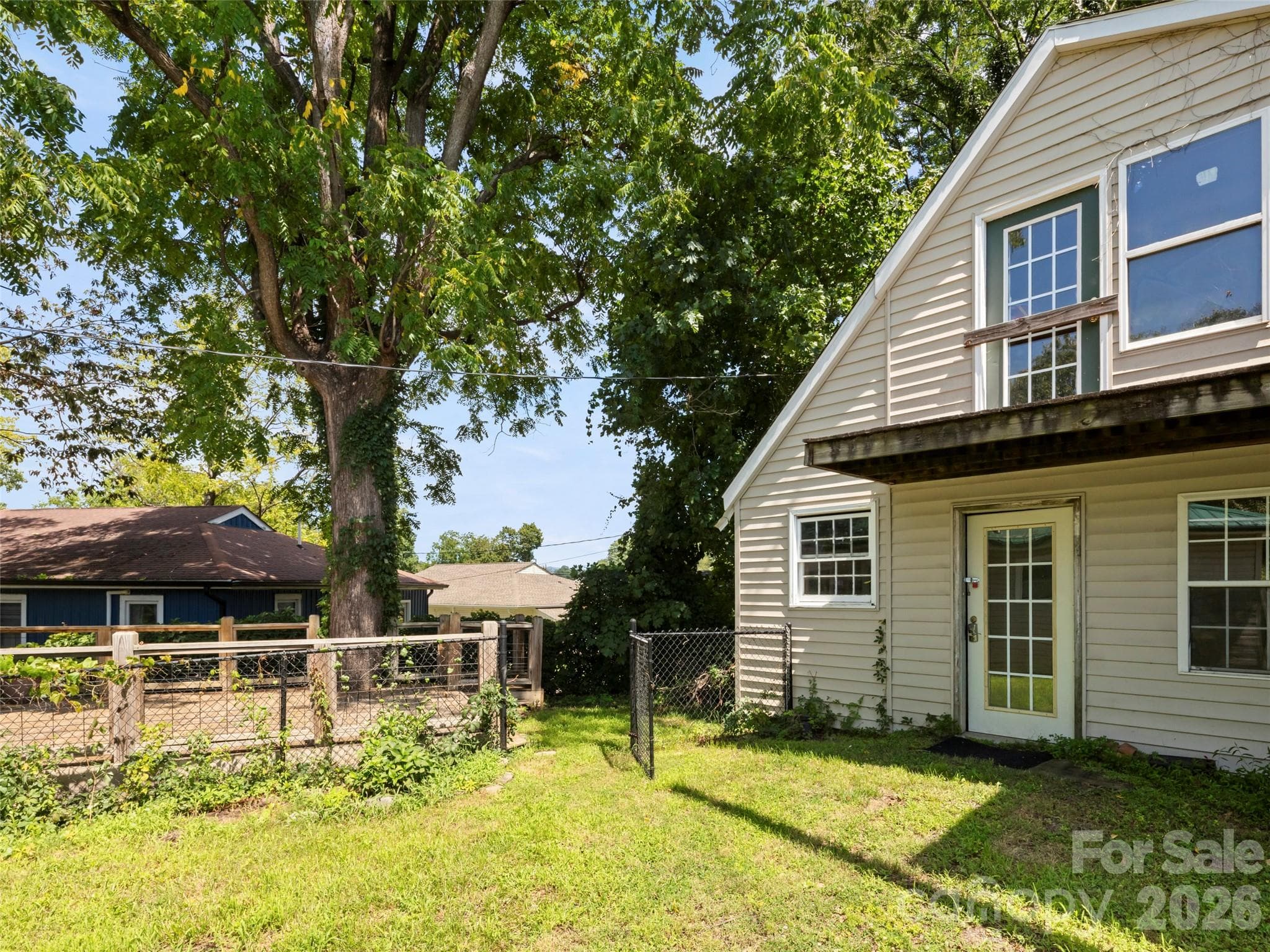 Outbuilding - 122 Edwards Avenue, Swannanoa
