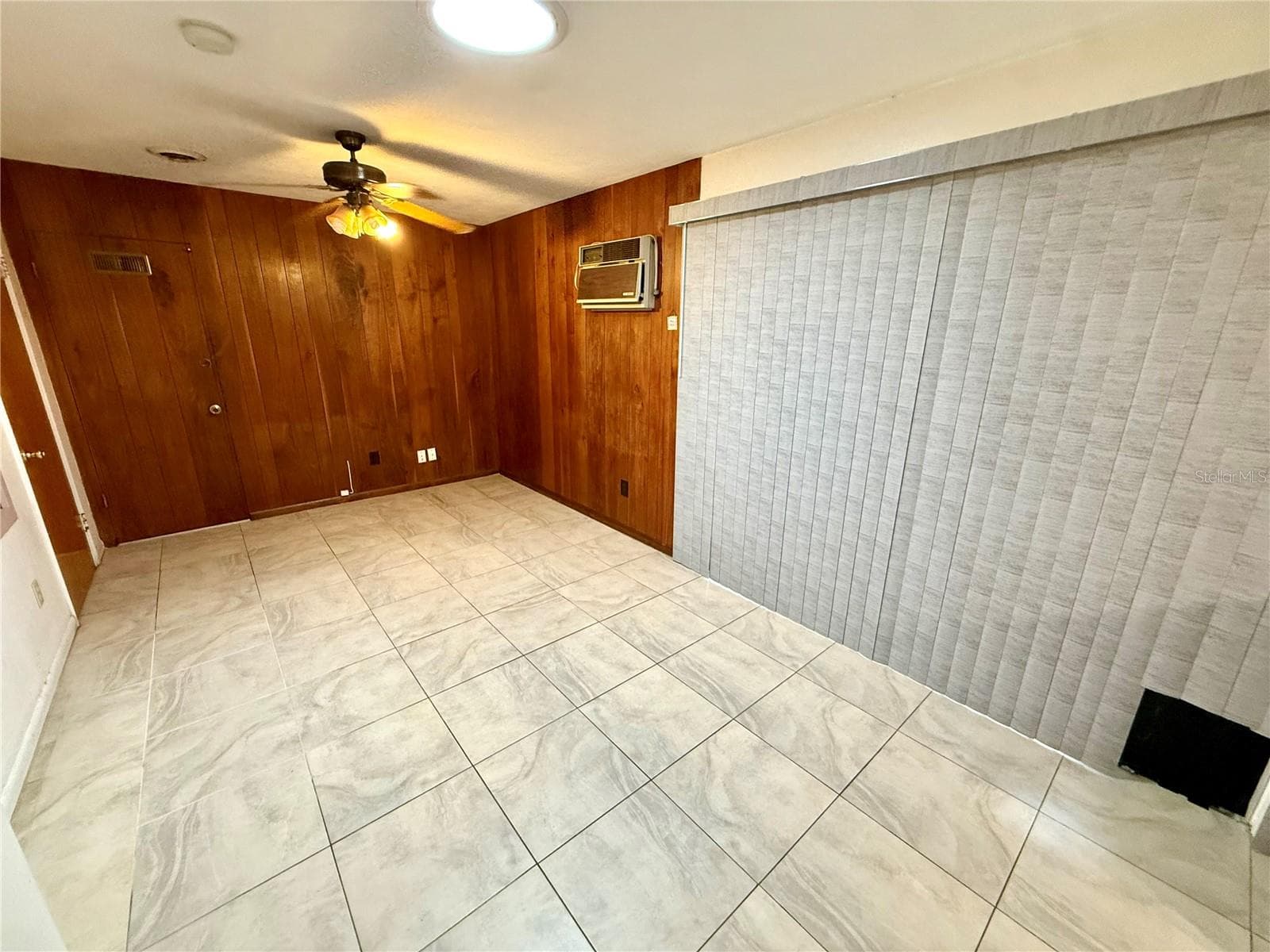 Single Family Residence at 4332 BLONIGEN AVE, ORLANDO, photo 20 of 39