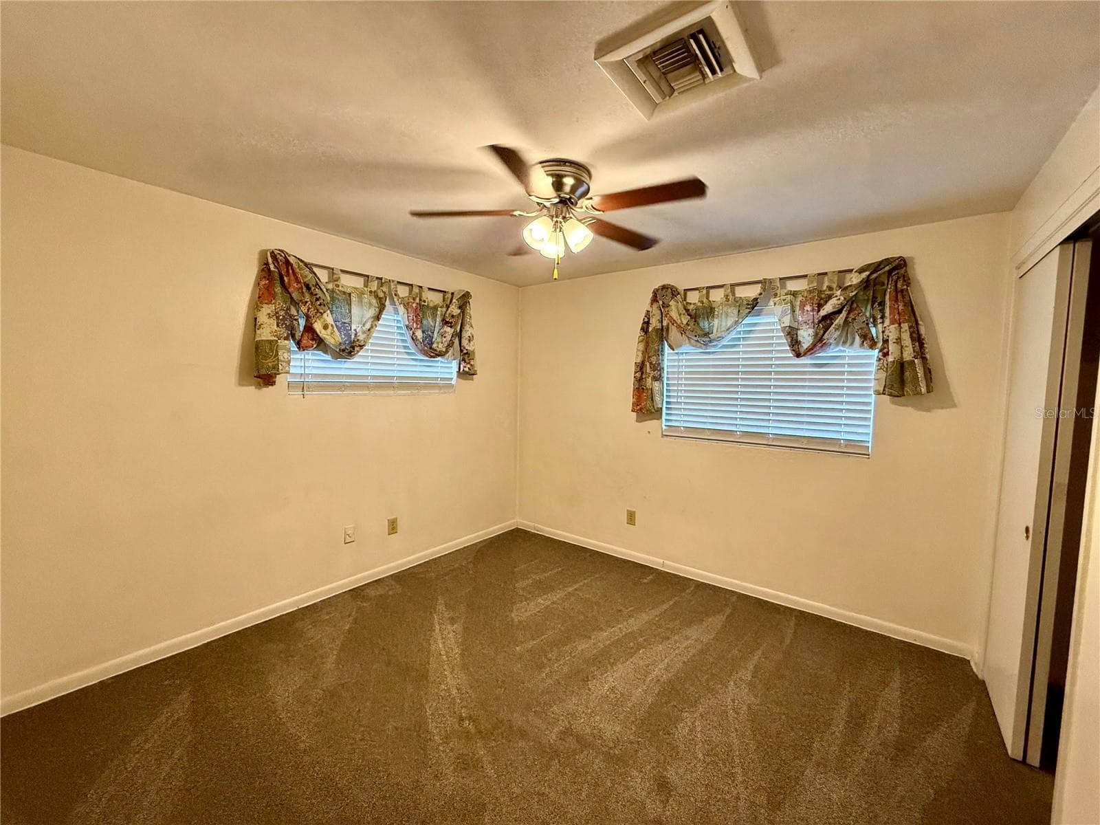 Single Family Residence at 4332 BLONIGEN AVE, ORLANDO, photo 24 of 39
