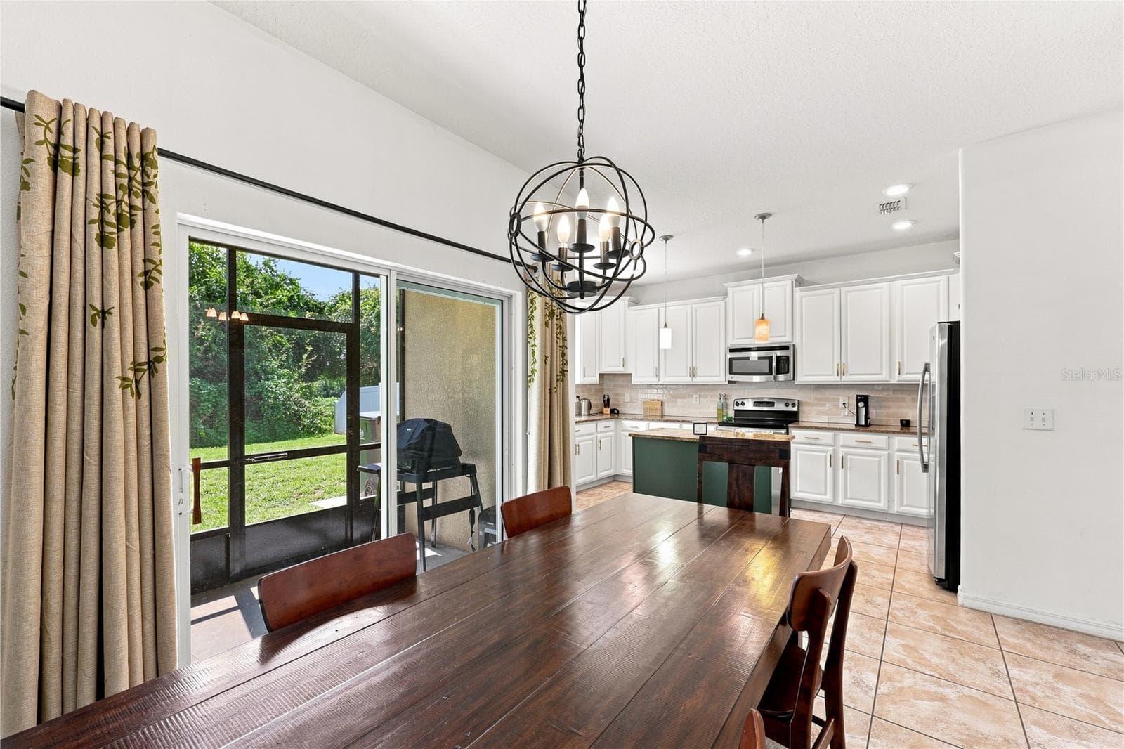 Single Family Residence at 16613 MYRTLE SAND DR, WIMAUMA, photo 14 of 45