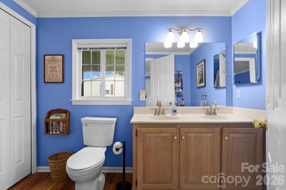 Single Family Residence at 39 Stephanie Lane, Hendersonville, photo 24 of 30