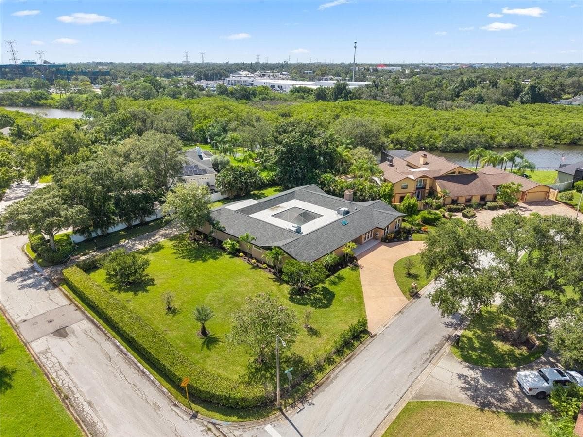 Single Family Residence at 1701 ALLENS CREEK DR, CLEARWATER, photo 64 of 99