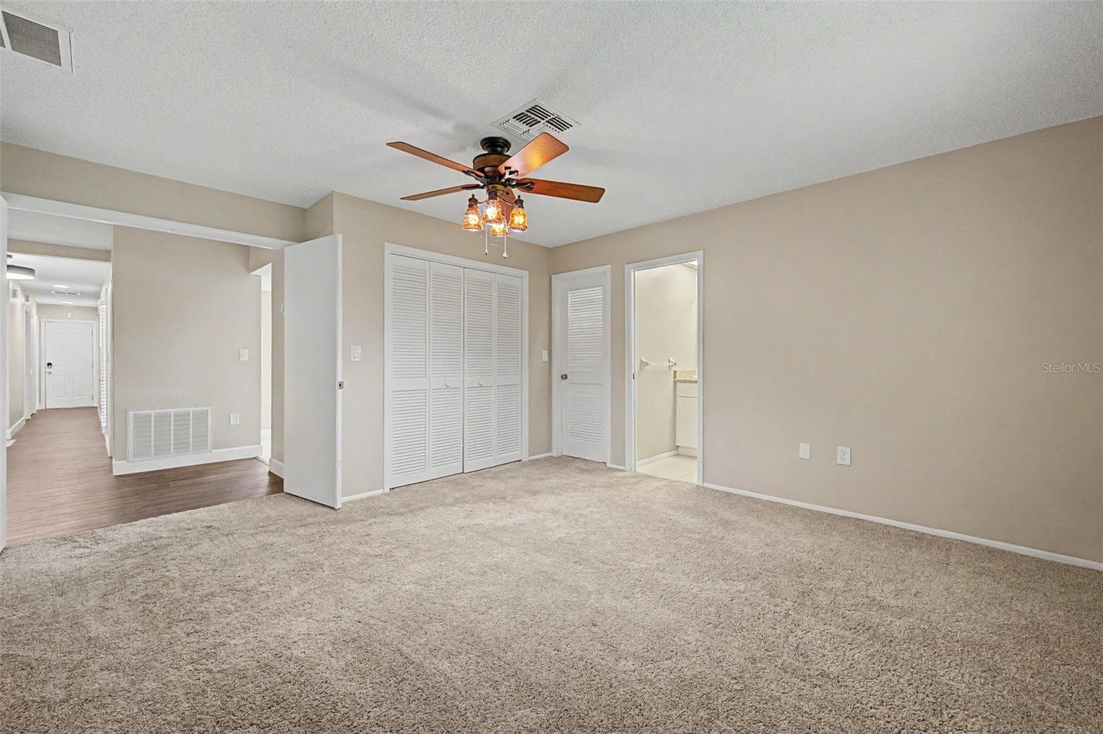 Primary Bedroom - 7800 FAIRLAWN DR, HUDSON