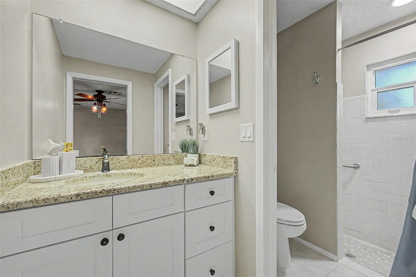 Primary Bathroom - 7800 FAIRLAWN DR, HUDSON